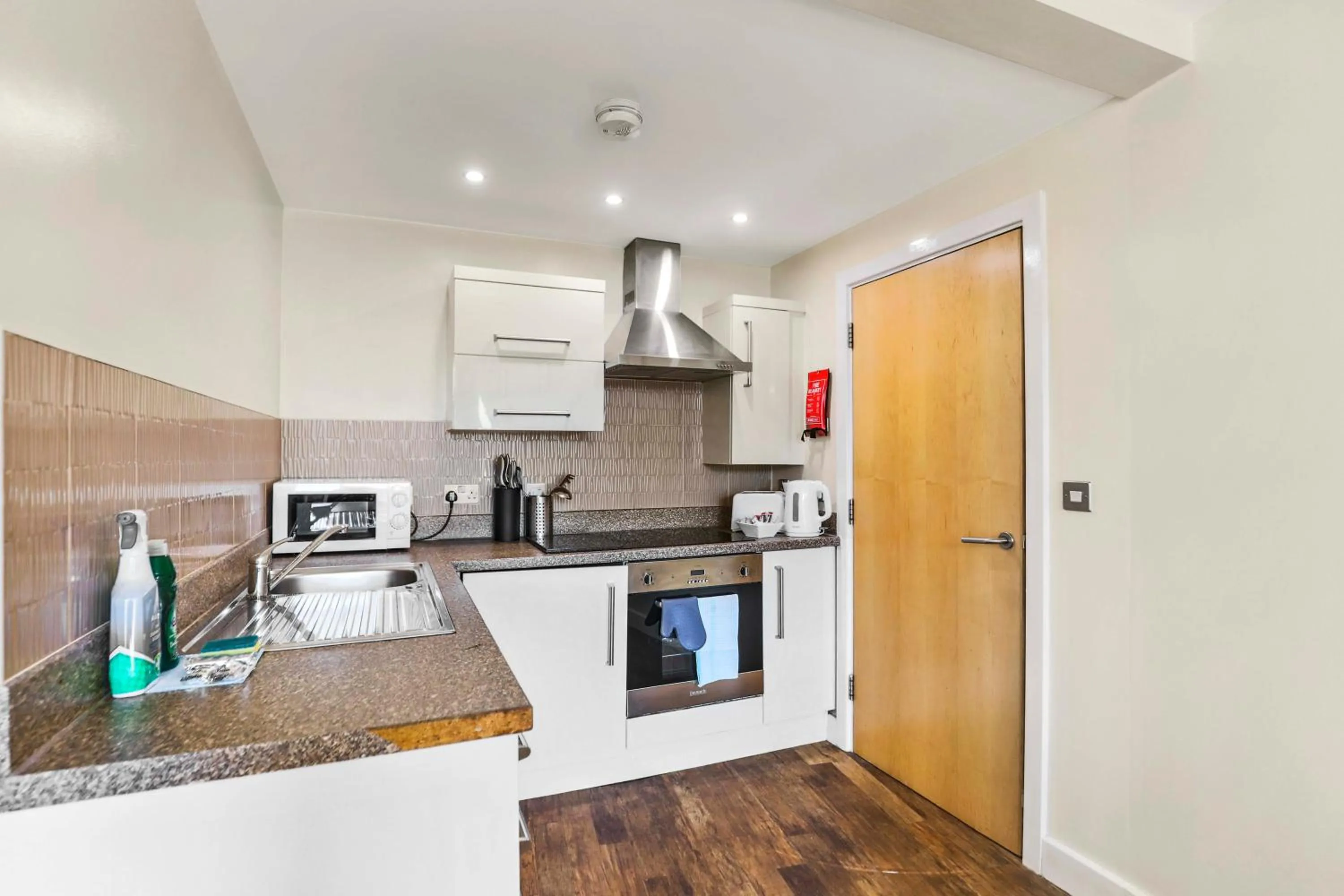 Kitchen or kitchenette in UR STAY Apartments Leicester