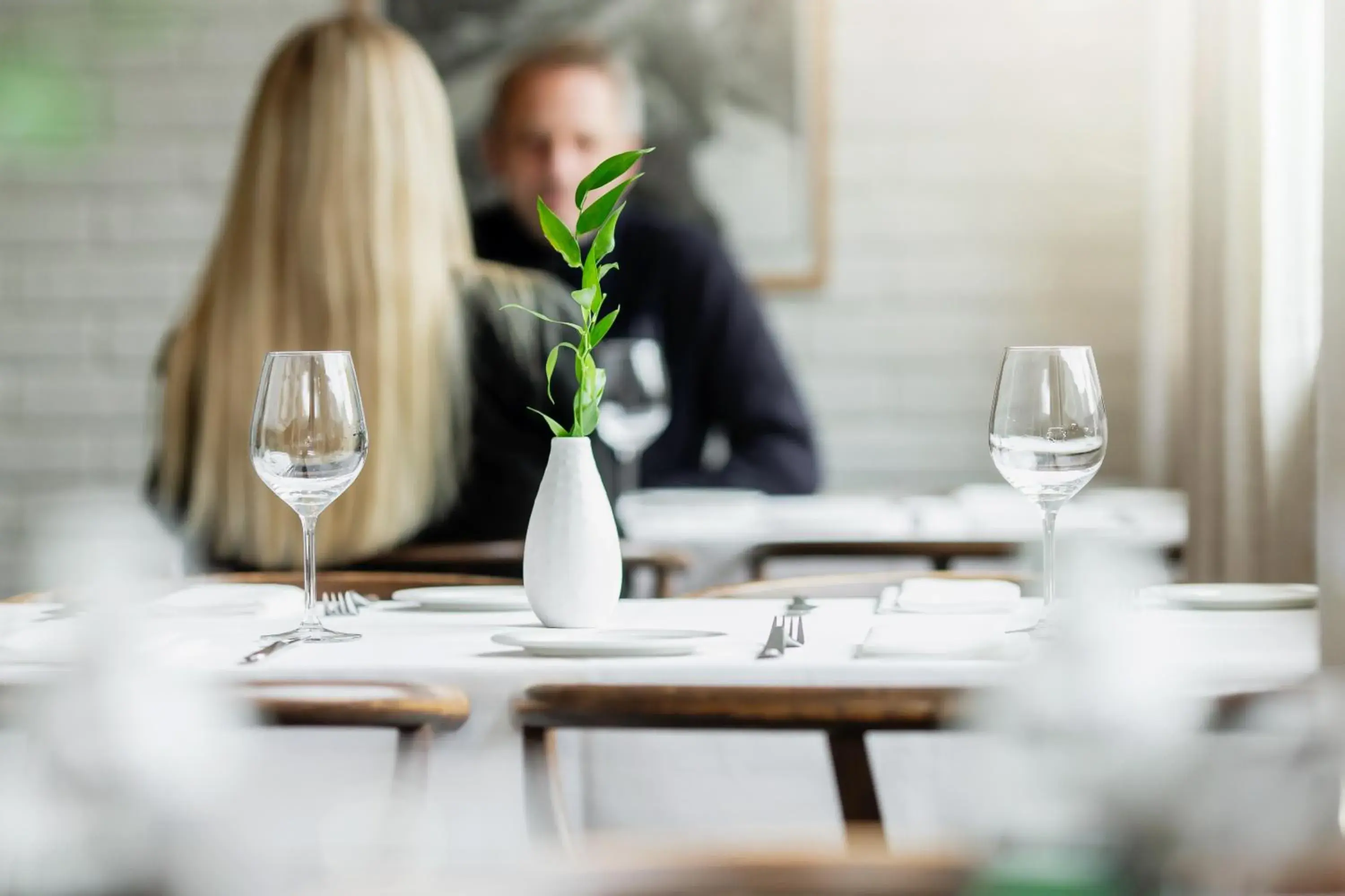 Restaurant/places to eat in Lindstrøm Hotel Restaurant/places to eat in Lindstrøm Hotel