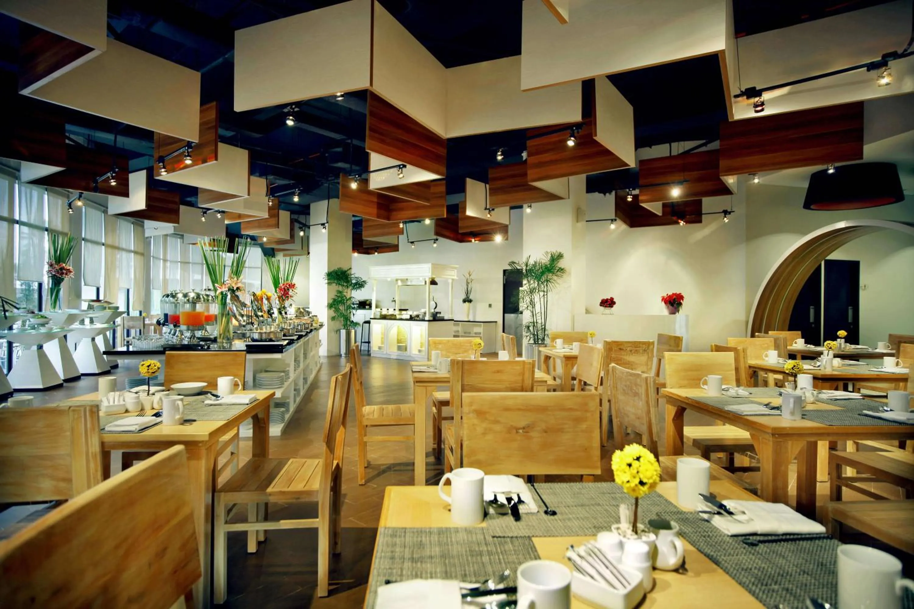 Restaurant/places to eat in Atria Residences Gading Serpong