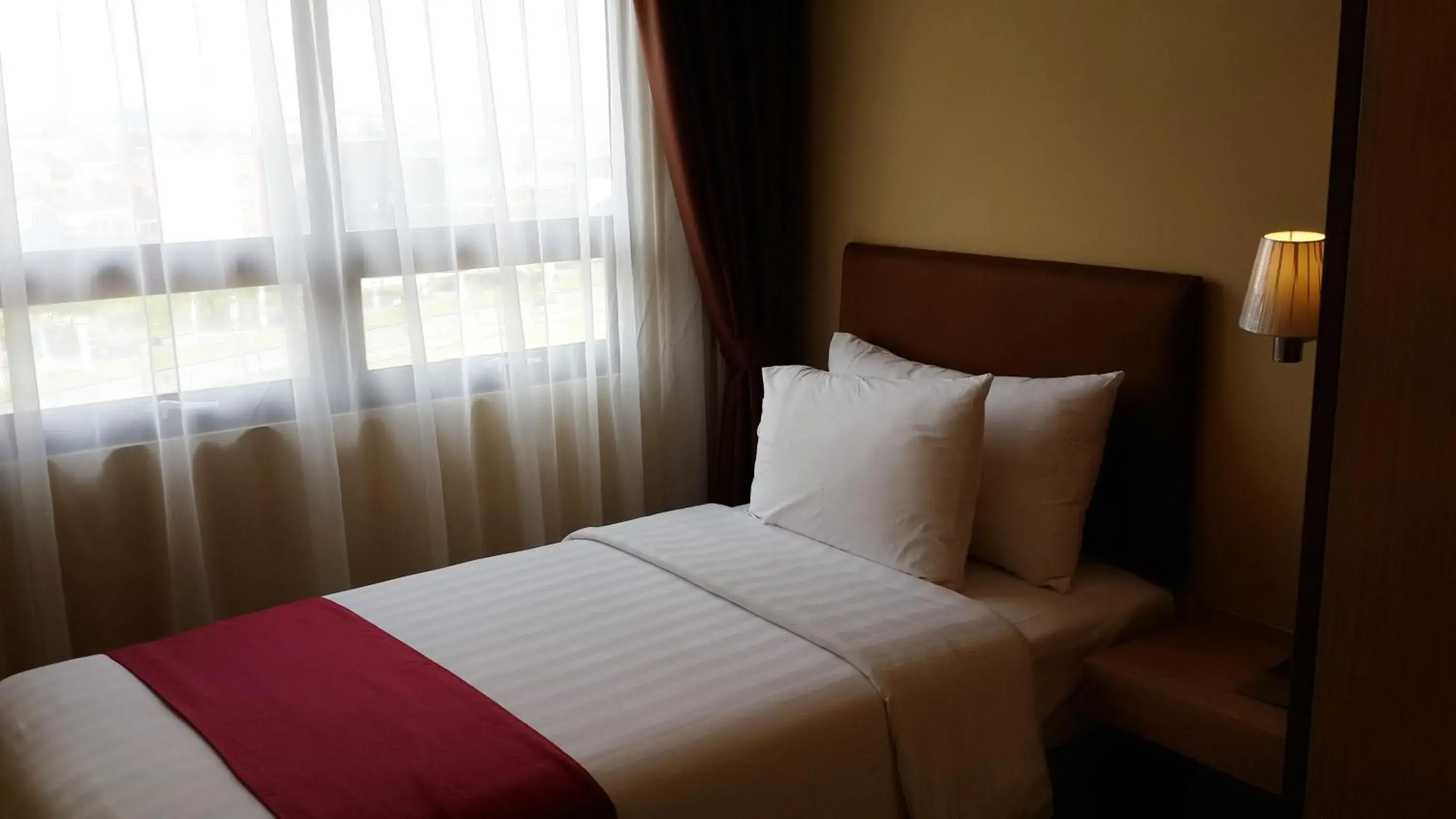 Bedroom, Bed in Atria Residences Gading Serpong Bedroom, Bed in Atria Residences Gading Serpong