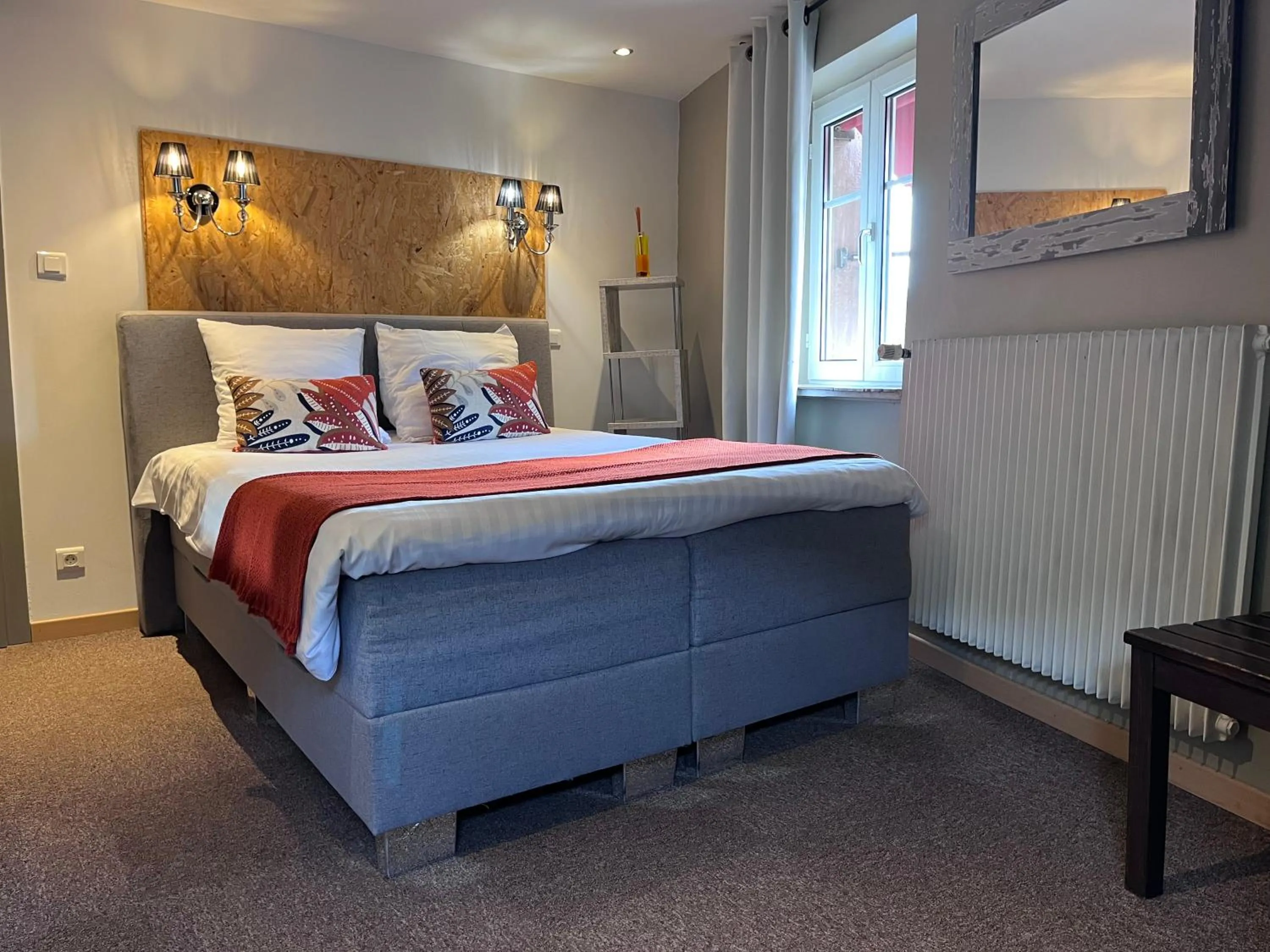 Bedroom, Bed in Hotel SPA Au Cheval Blanc