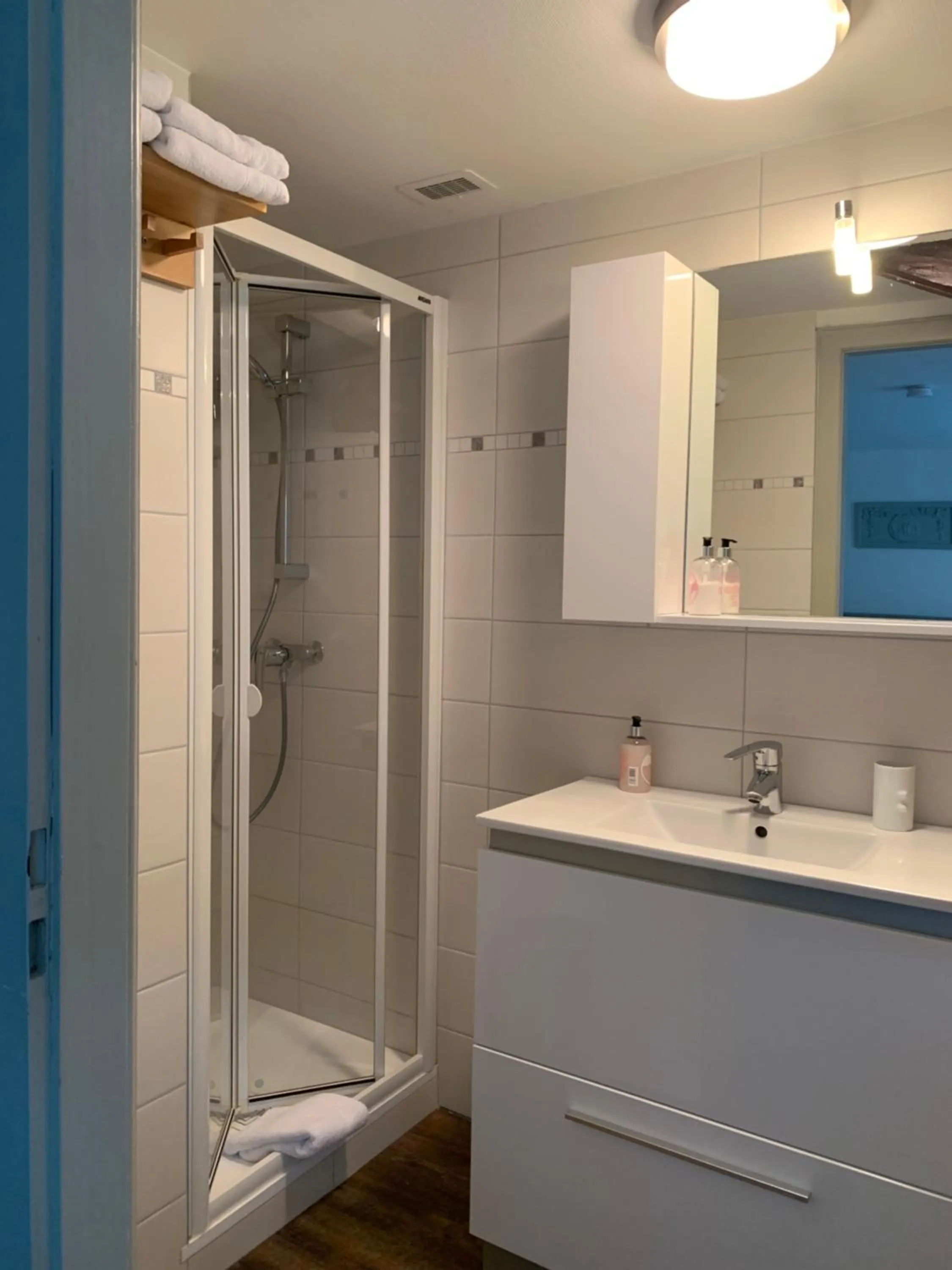 Bathroom in Hotel SPA Au Cheval Blanc