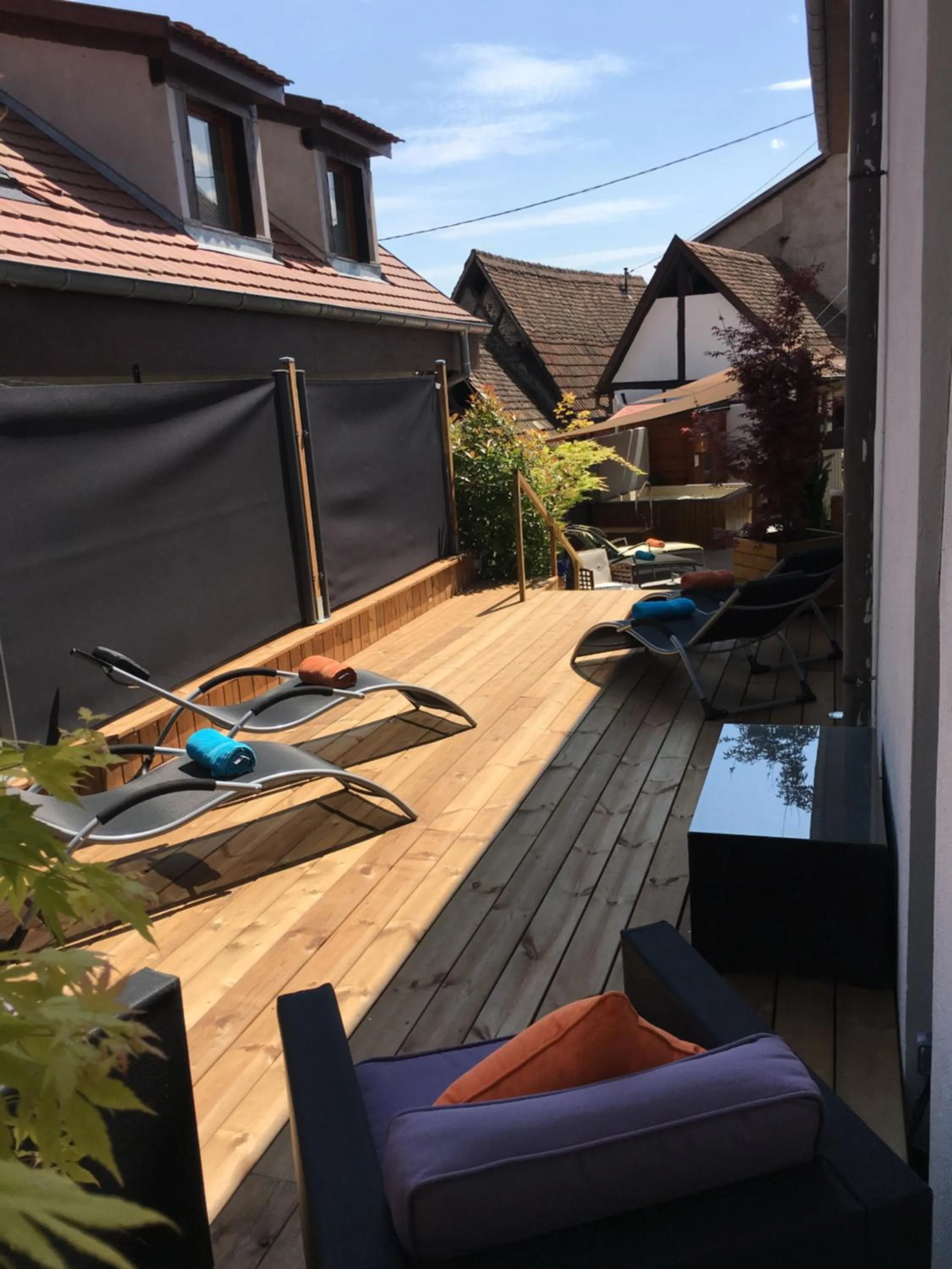 Patio in Hotel SPA Au Cheval Blanc