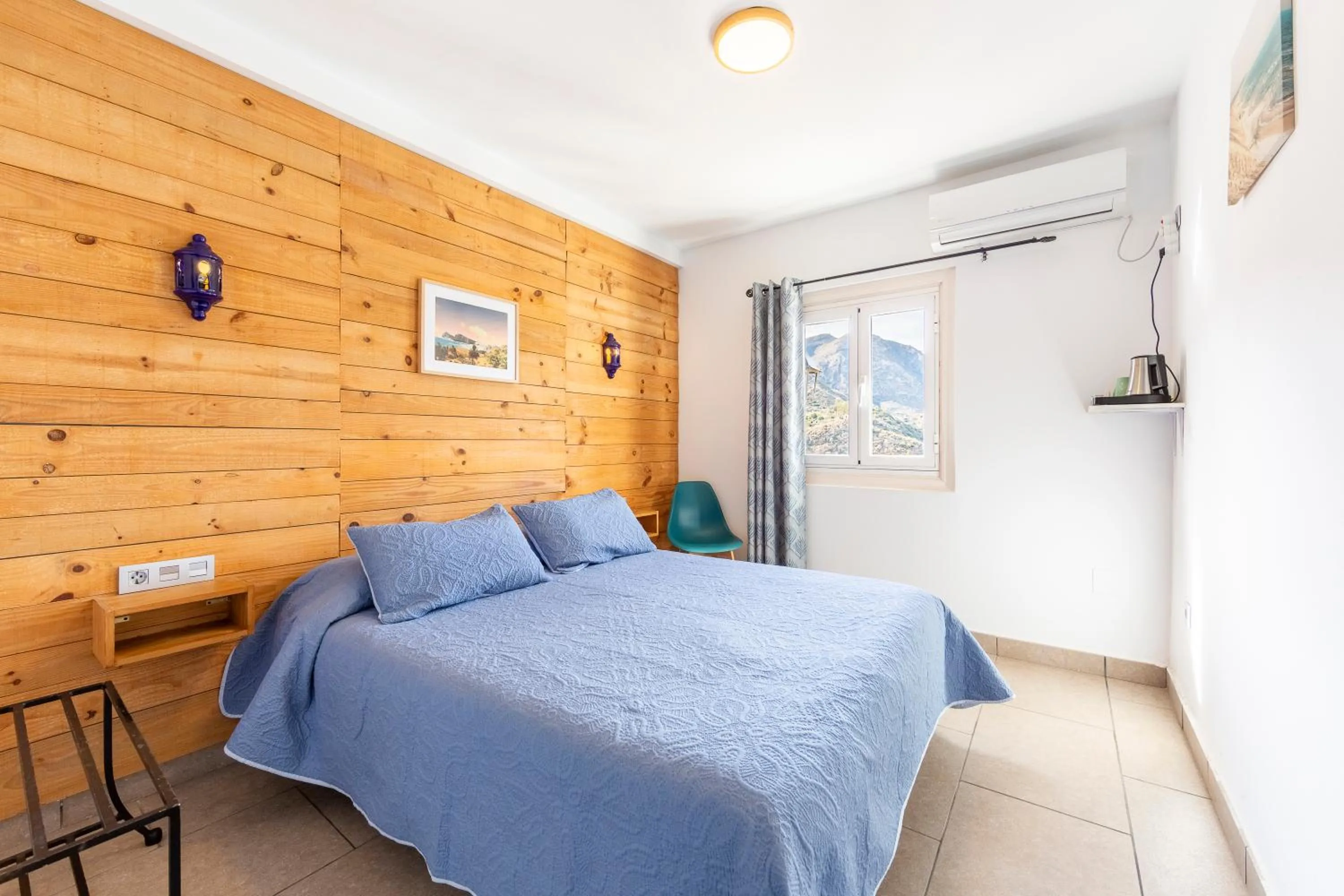 Photo of the whole room, Bed in Boutique Hotel El Olivar