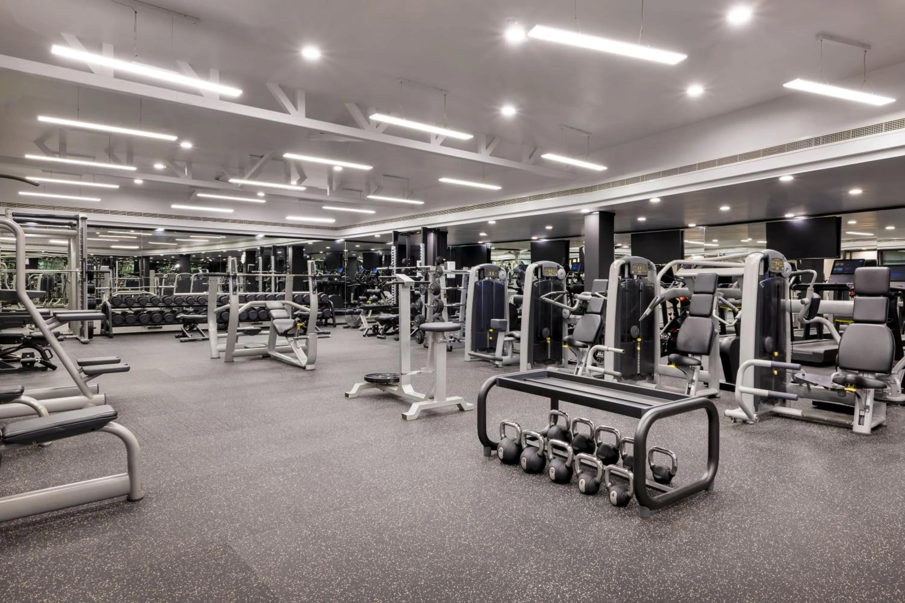 Fitness centre/facilities in Gulf Executive Residence