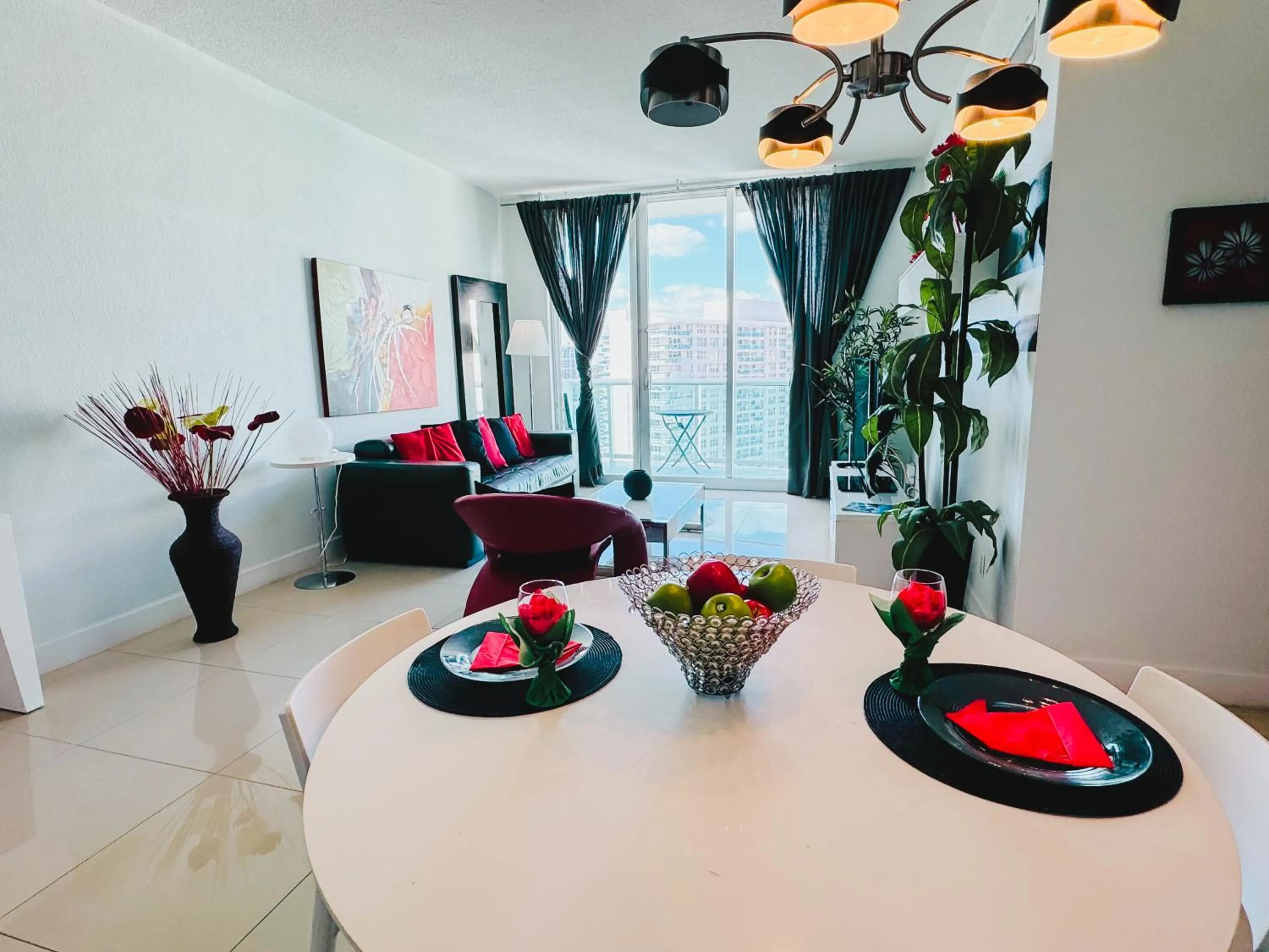 Hallandale Condo, Partial Ocean View Direct Beach and Pool Access Hollywood Beach