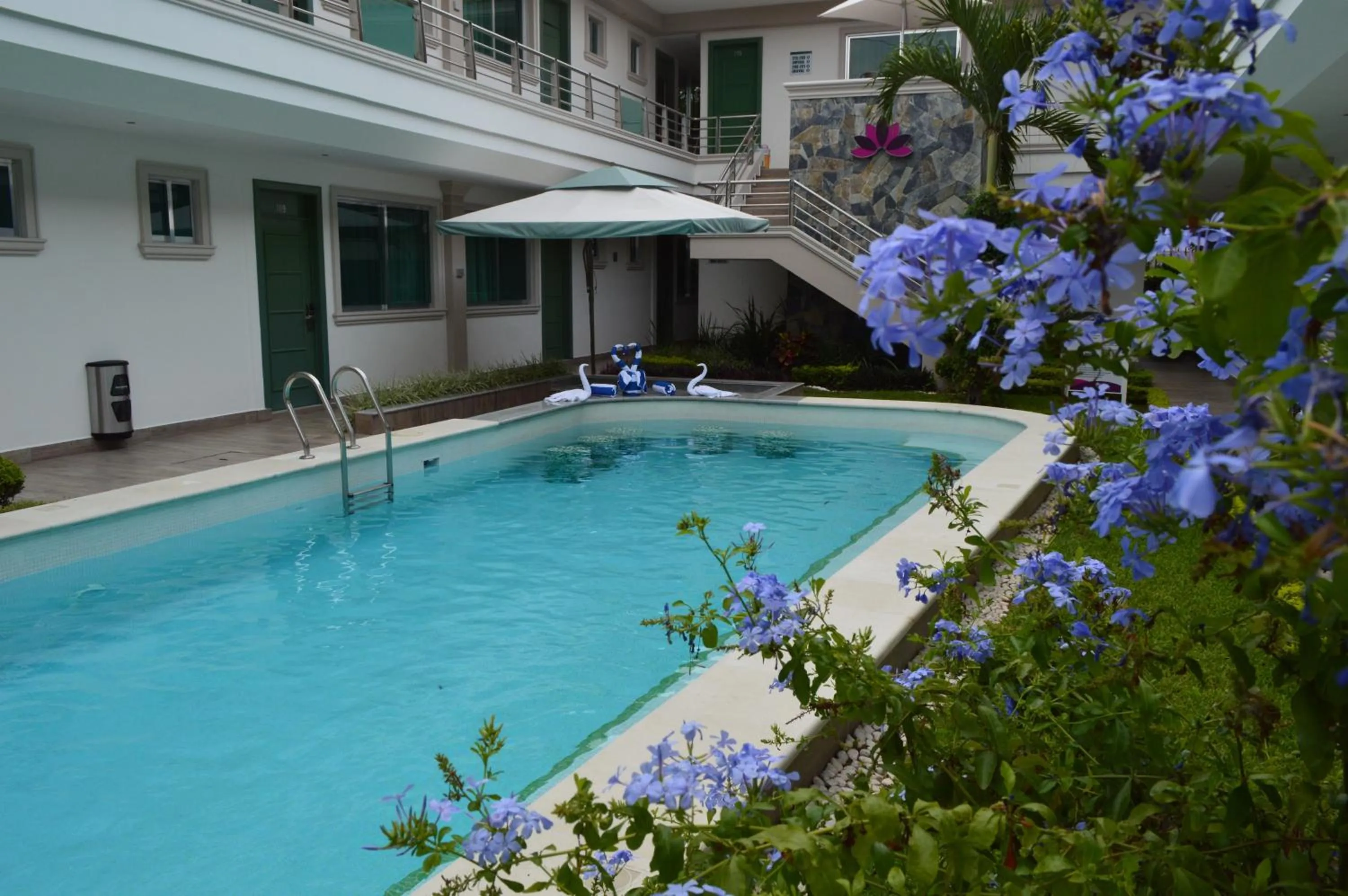 hotel villa magna poza rica