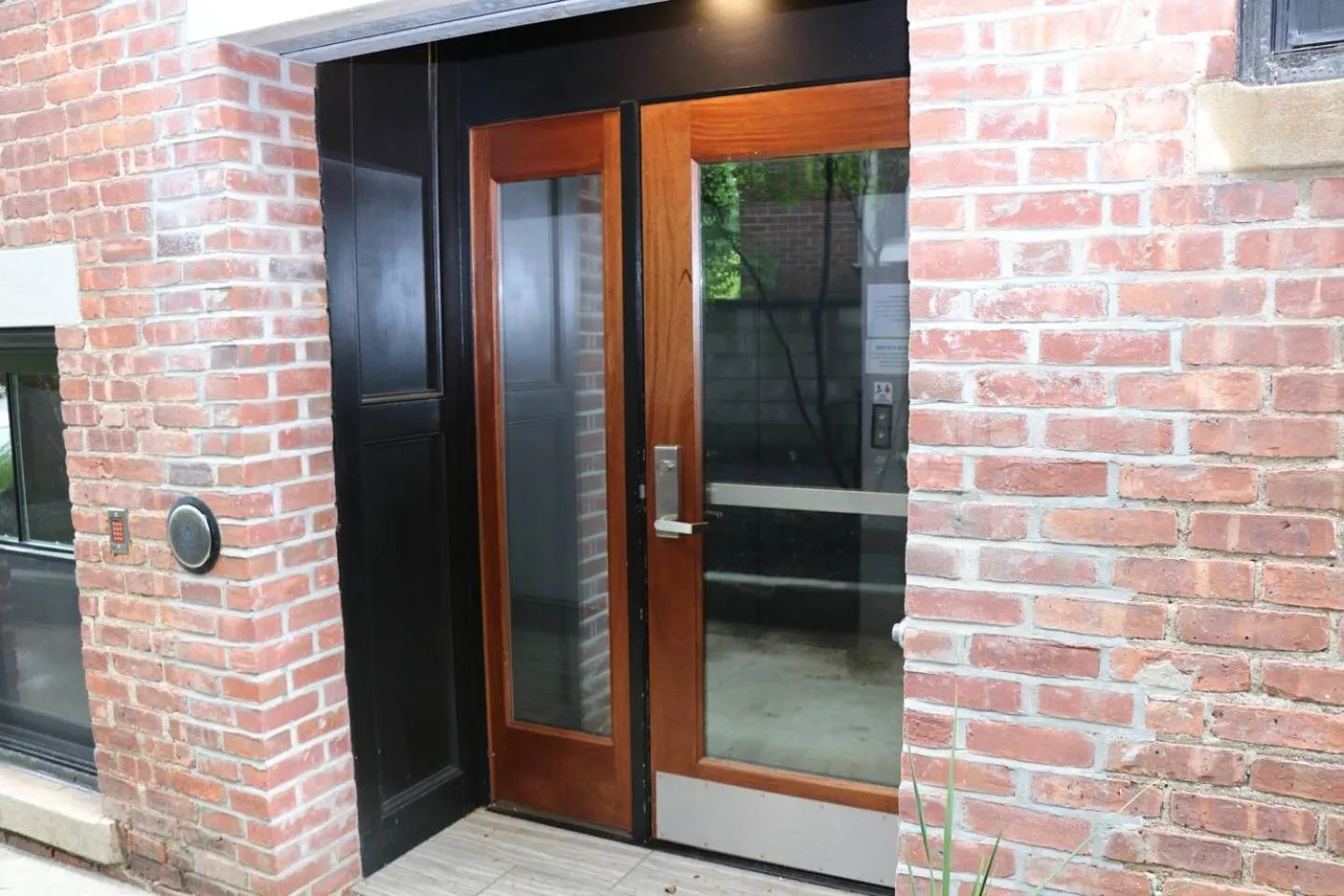 Facade/entrance in A Stylish Stay w/ a Queen Bed, Heated Floors.. #35