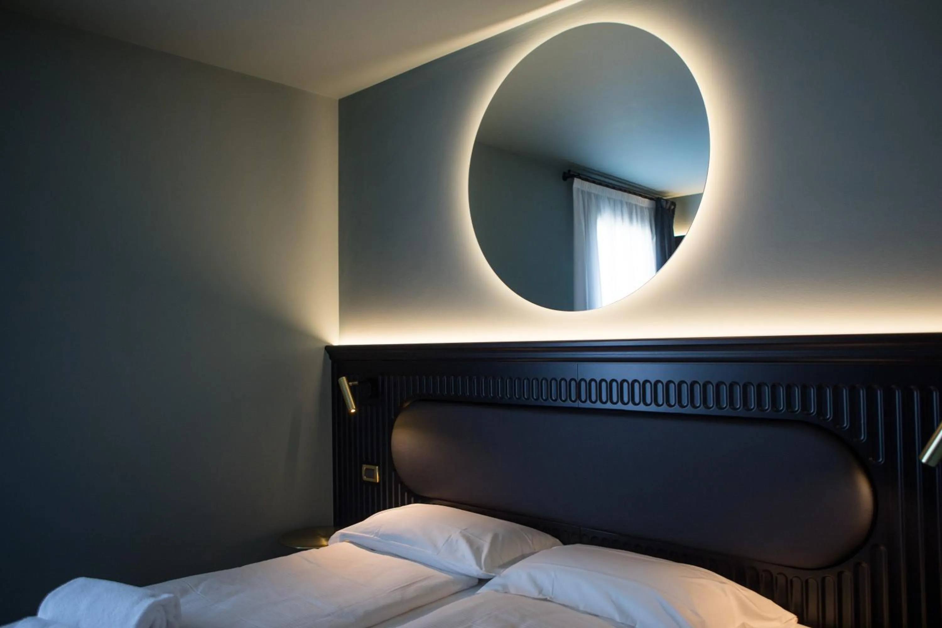 Bedroom, Bed in Hotel Miro'