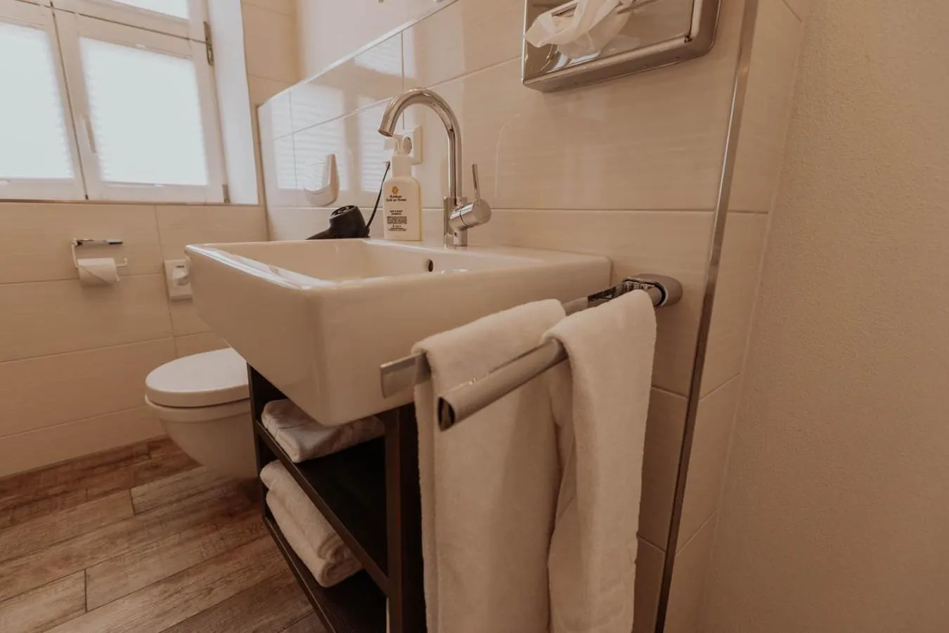 Bathroom in Hotel Gasthaus zur Sonne