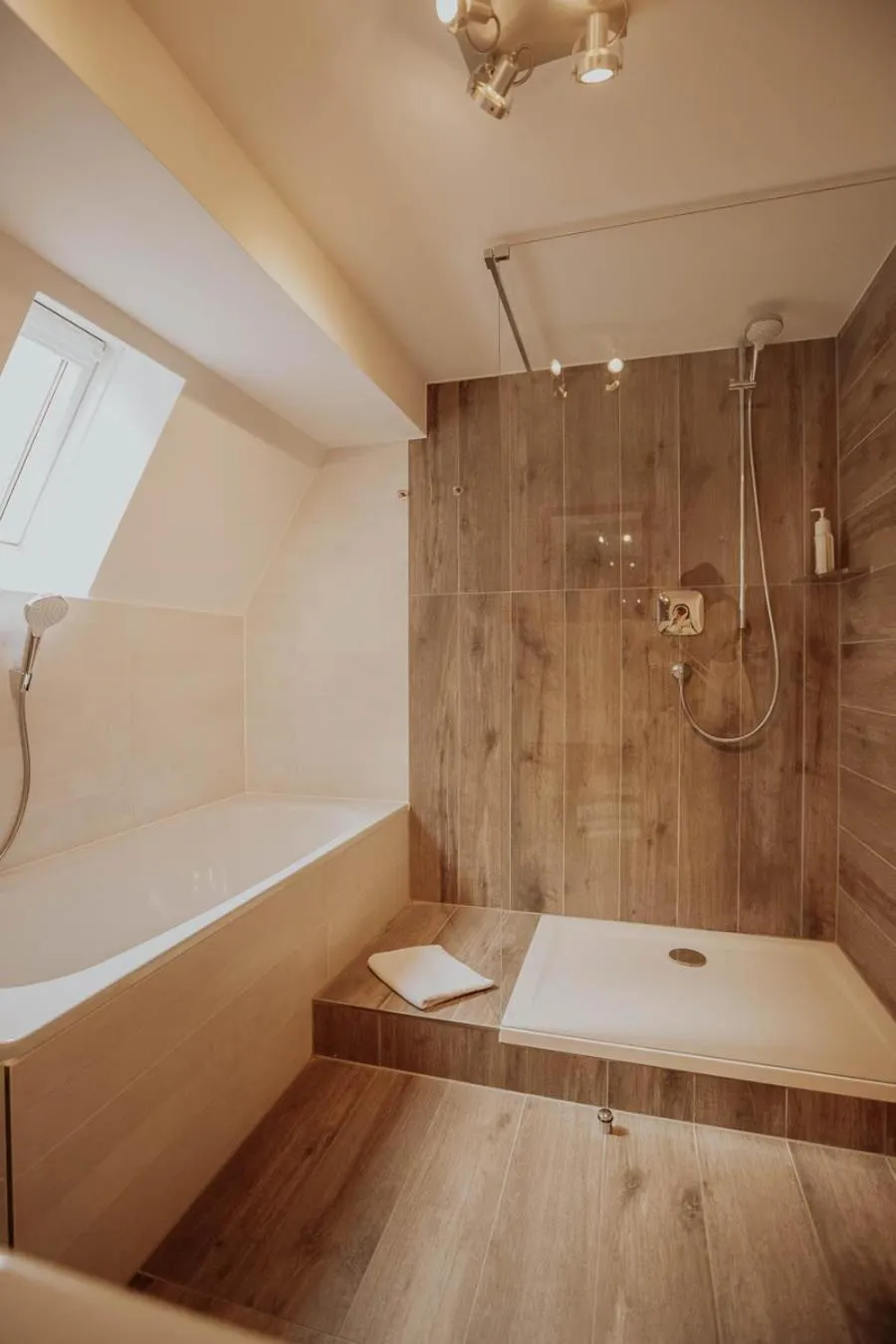 Bathroom in Hotel Gasthaus zur Sonne