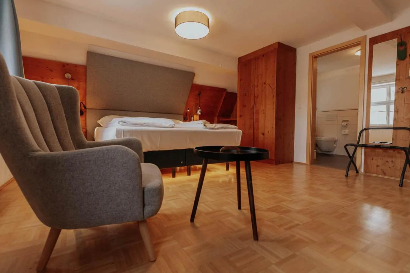 Photo of the whole room, Bed in Hotel Gasthaus zur Sonne