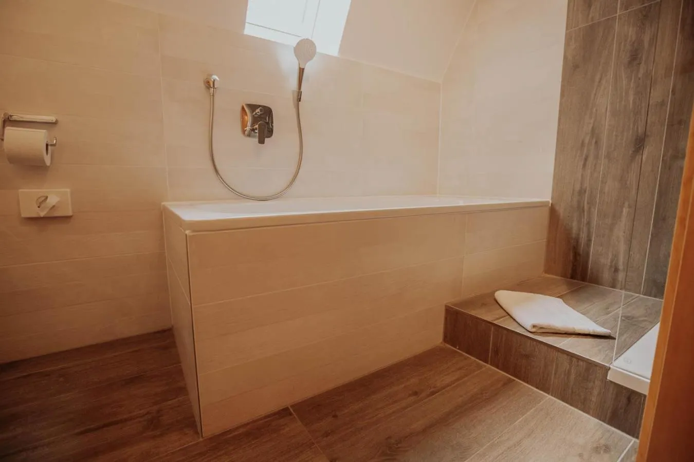 Bathroom in Hotel Gasthaus zur Sonne