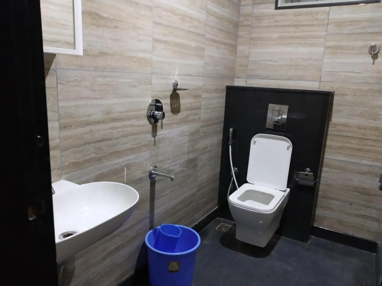 Bathroom in Dunhill Jungle View