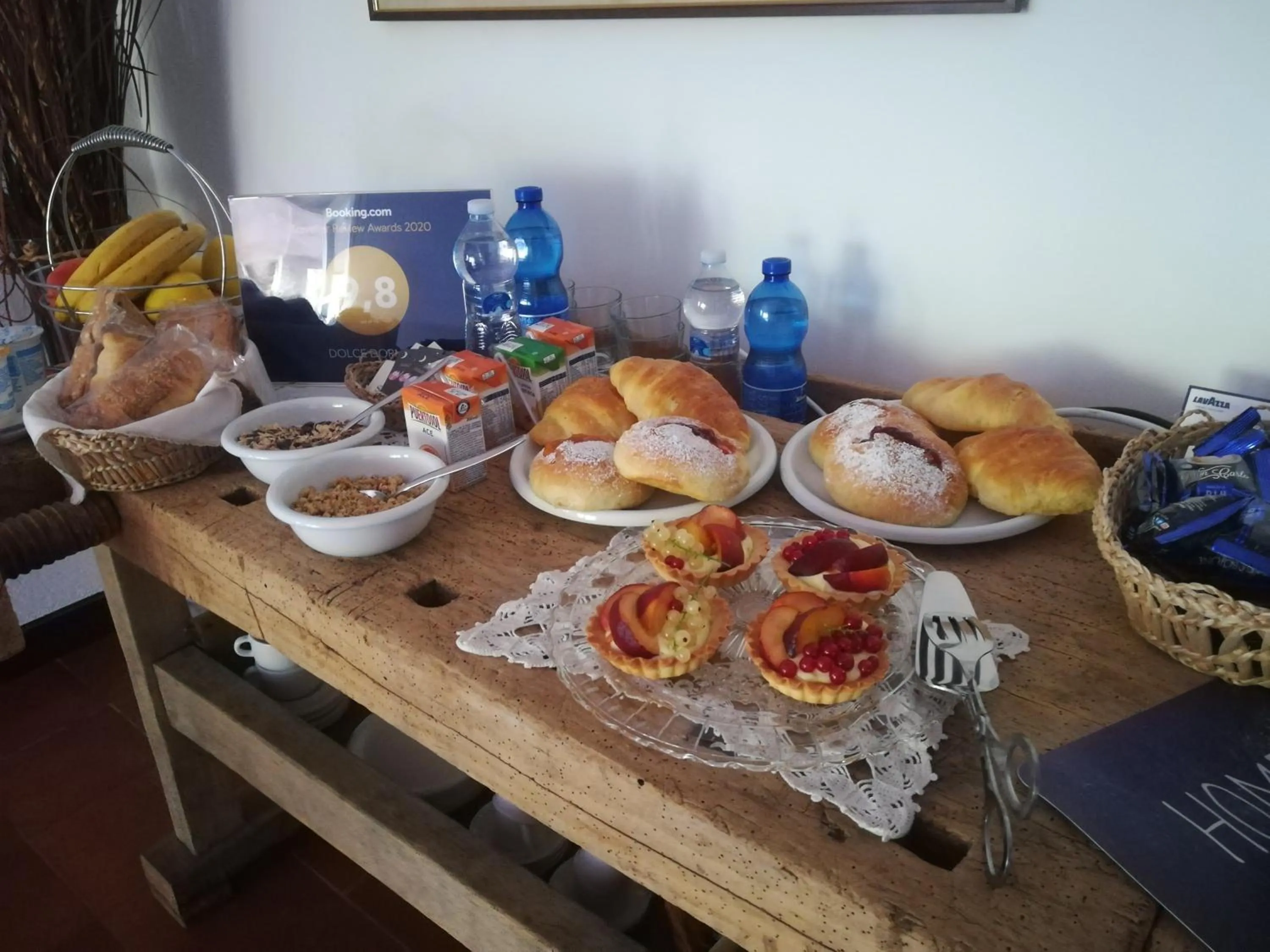 Food and drinks in DOLCE DORMIRE