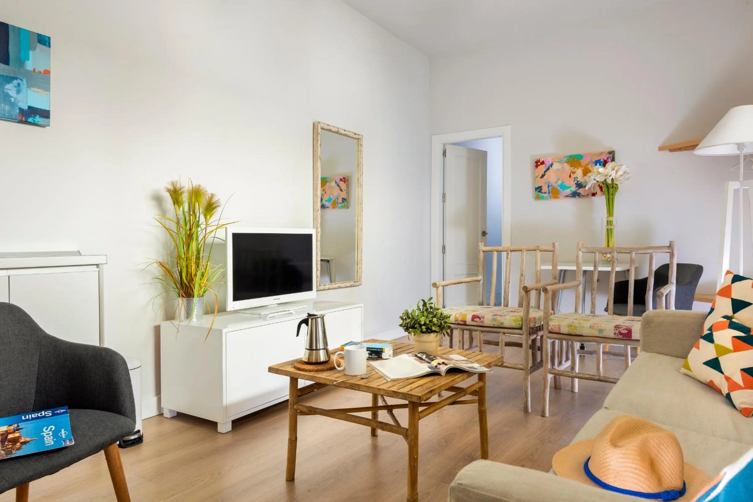 Suites Sevilla Plaza