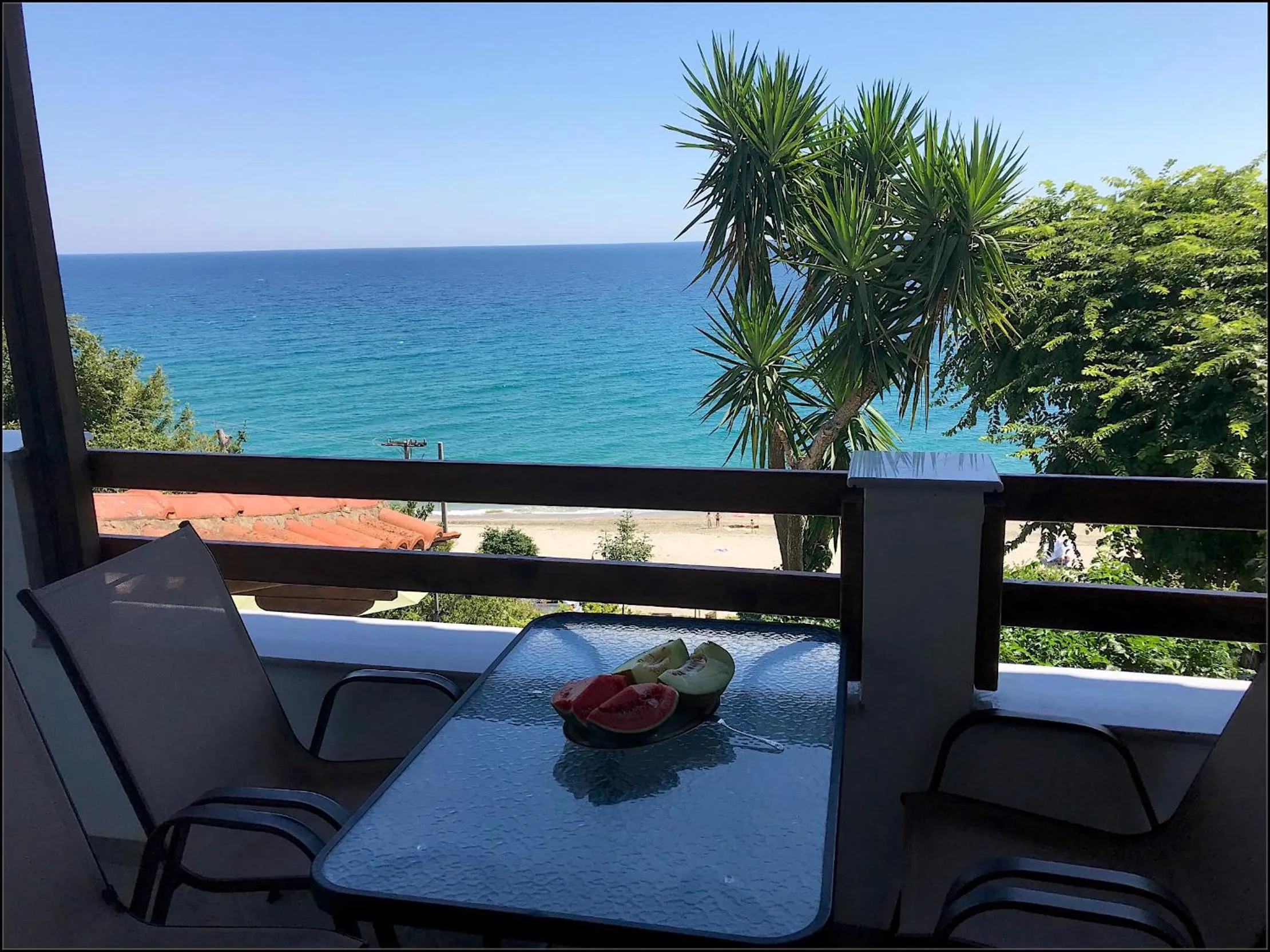 Sea view in Appartments Zoe