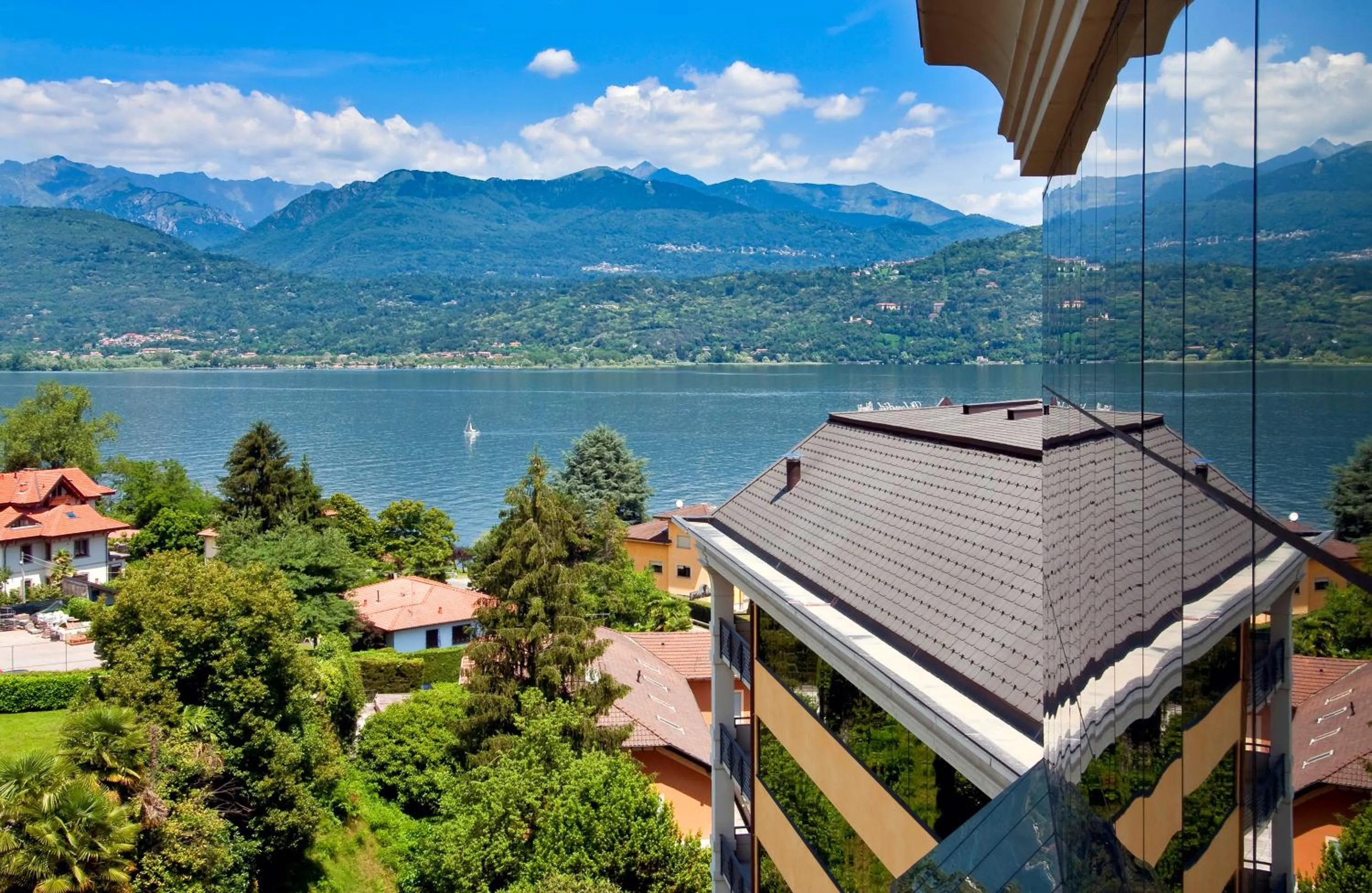 Lake view in Residence Carl&Do