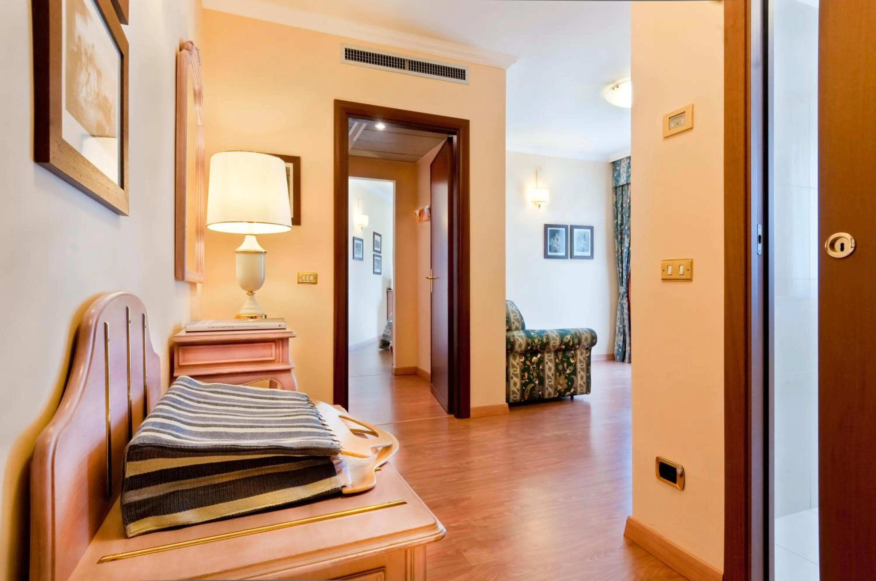 Living room, Bed in Residence Carl&Do