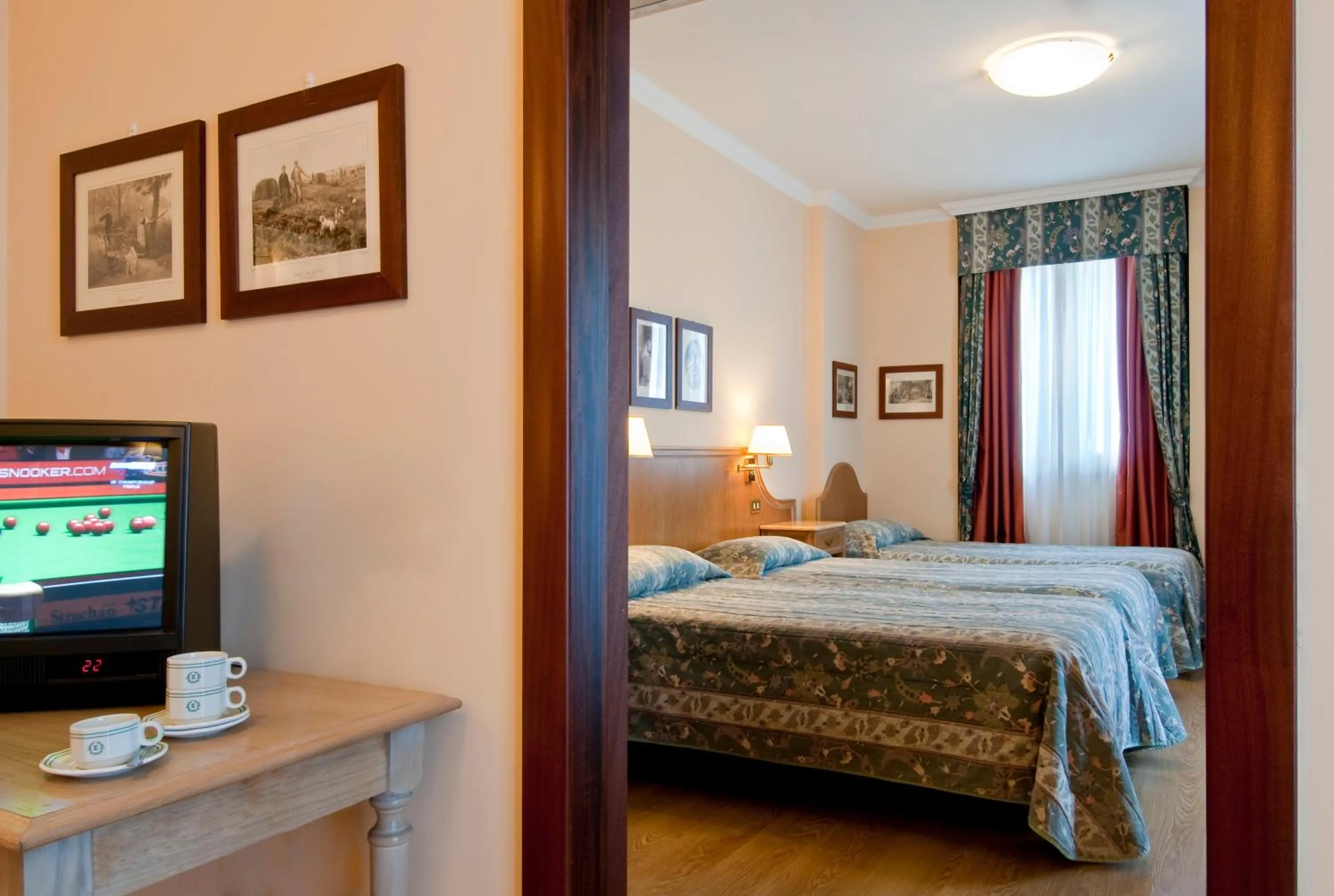 Photo of the whole room, Bed in Residence Carl&Do