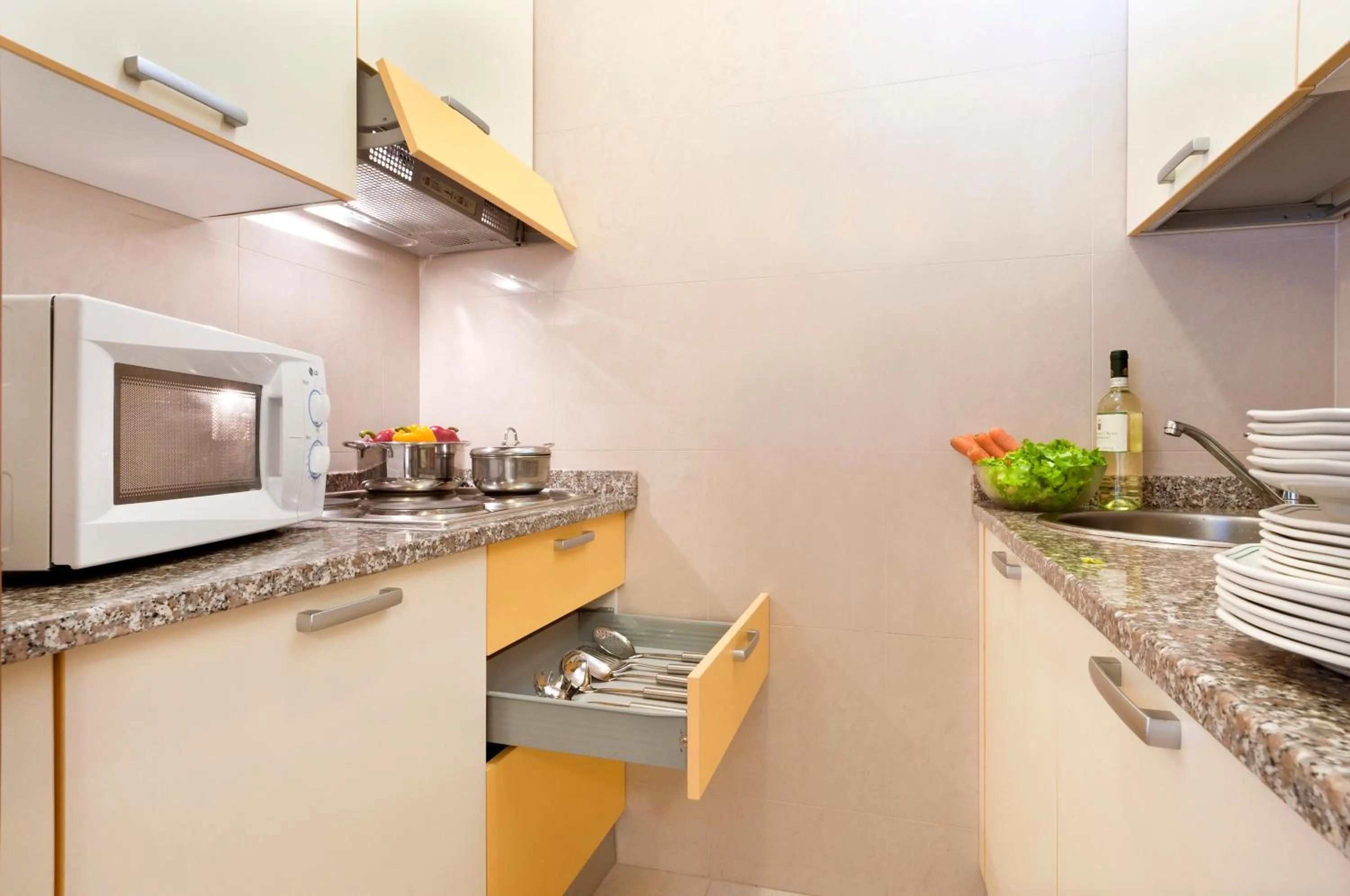 Kitchen or kitchenette in Residence Carl&Do