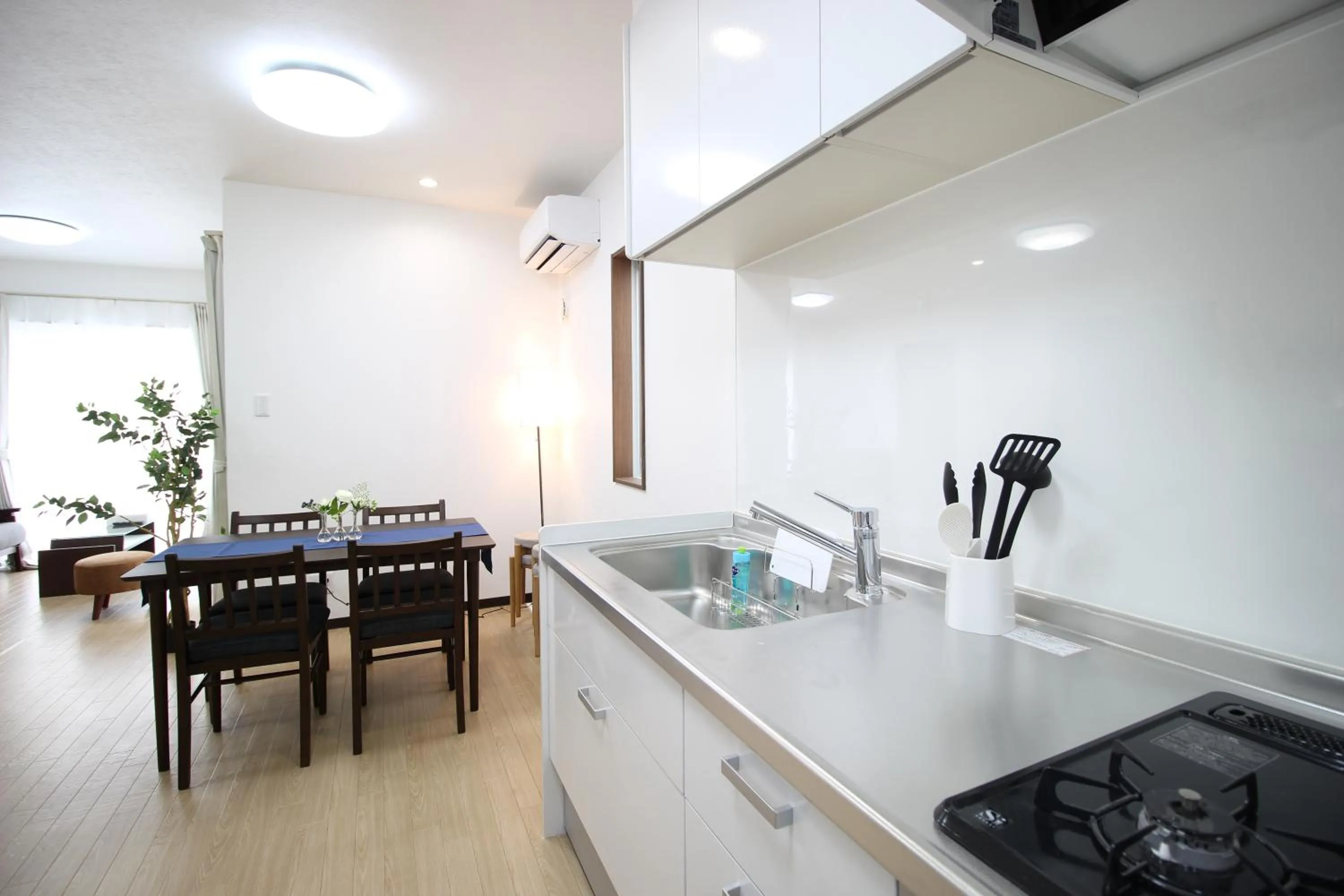 Kitchen or kitchenette in Akizero Onnason