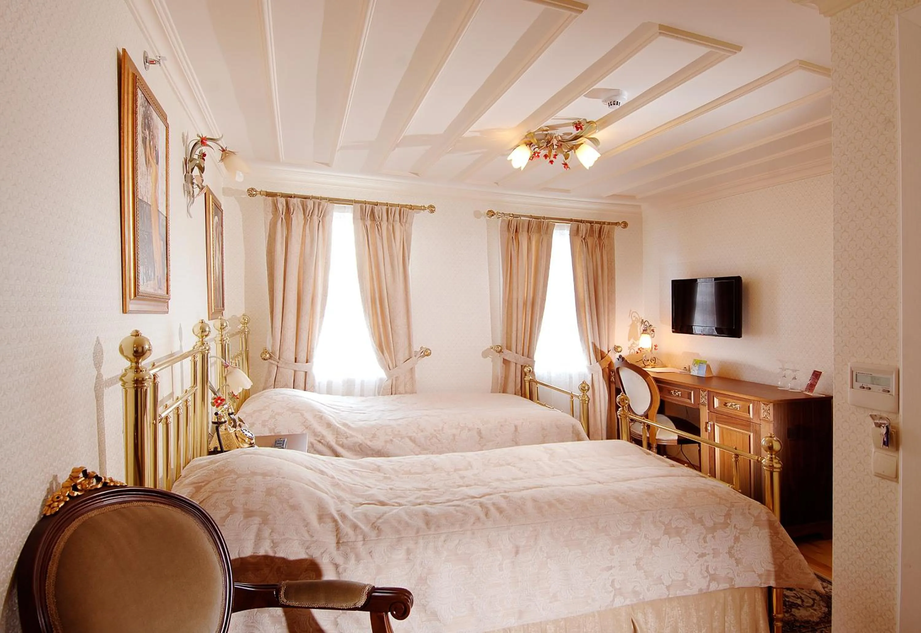 Bed in Darussaade Hotel Old City - Sultanahmet