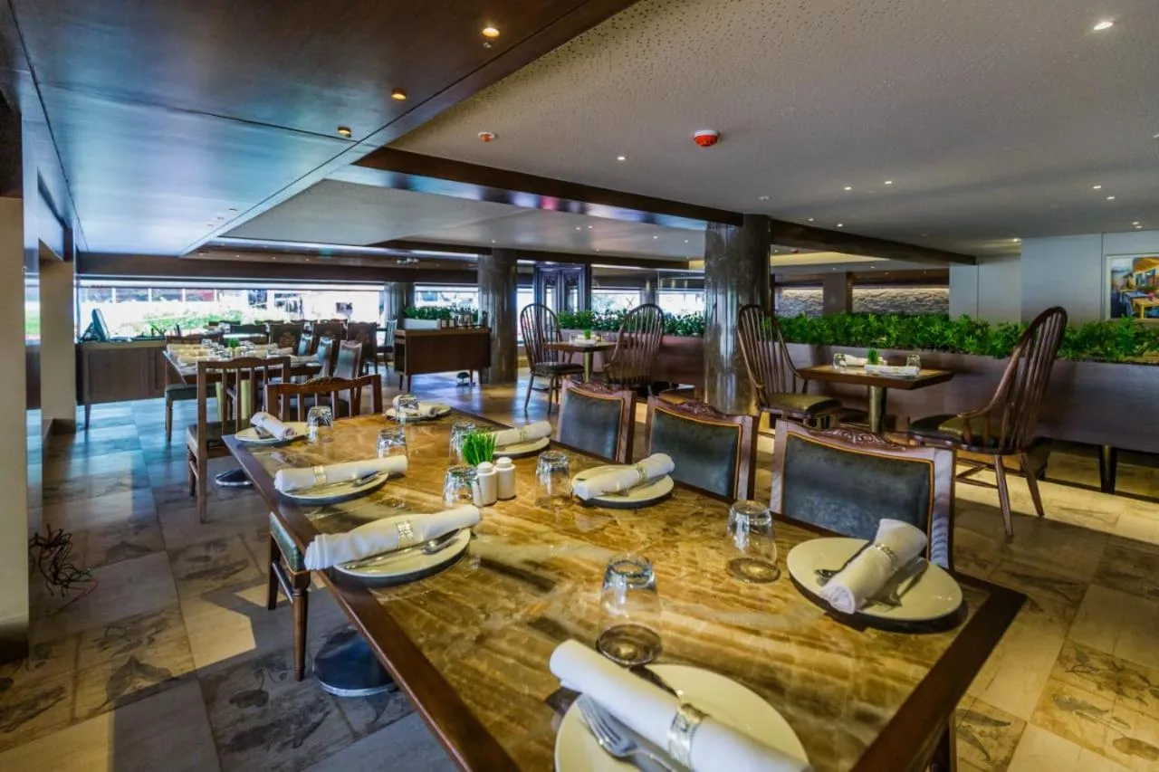 Restaurant/Places to Eat in Hotel Sai Palace , Mangalore