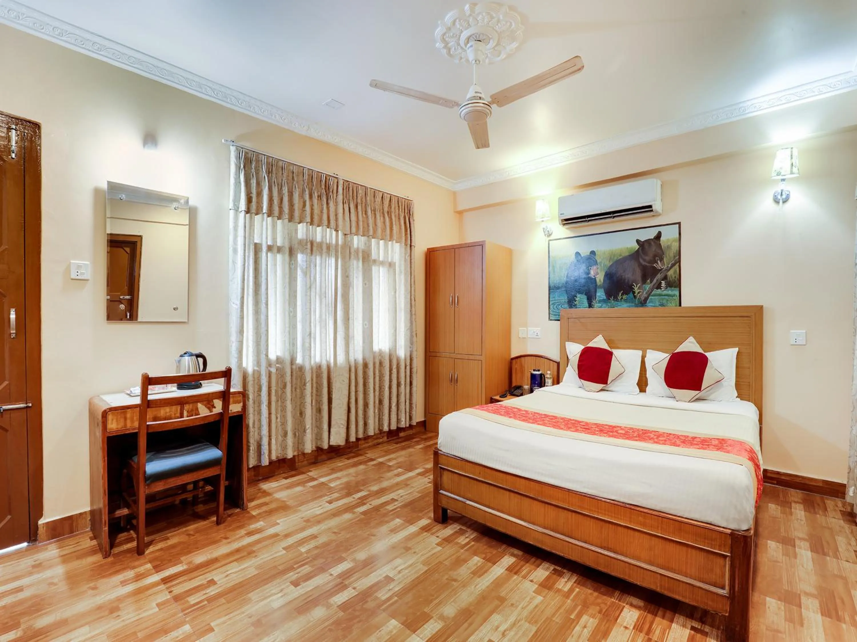 Bedroom, Bed in Hotel Wildlife Camp