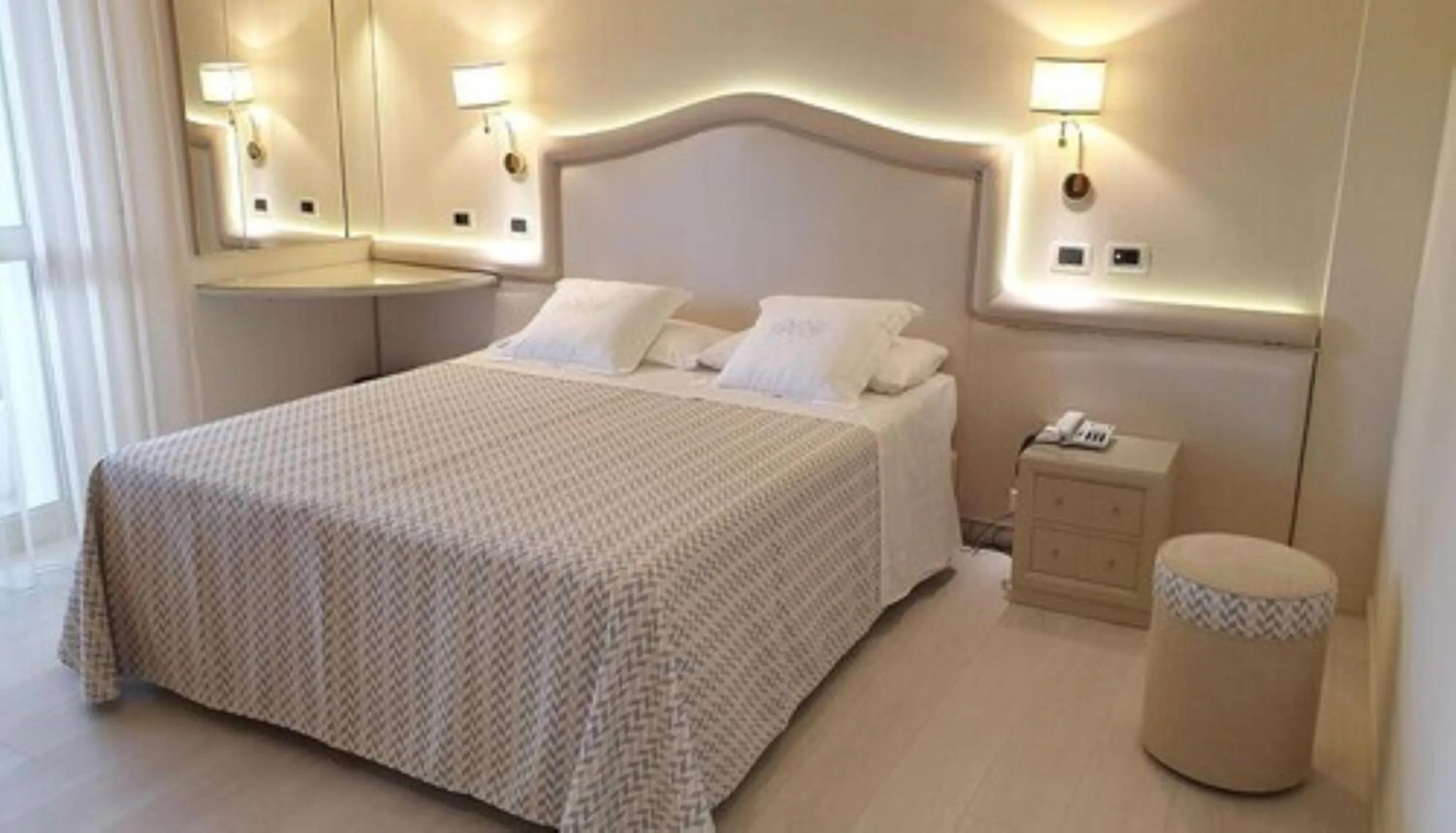 Bed in Hotel Globus, Sure Hotel Collection by Best Western