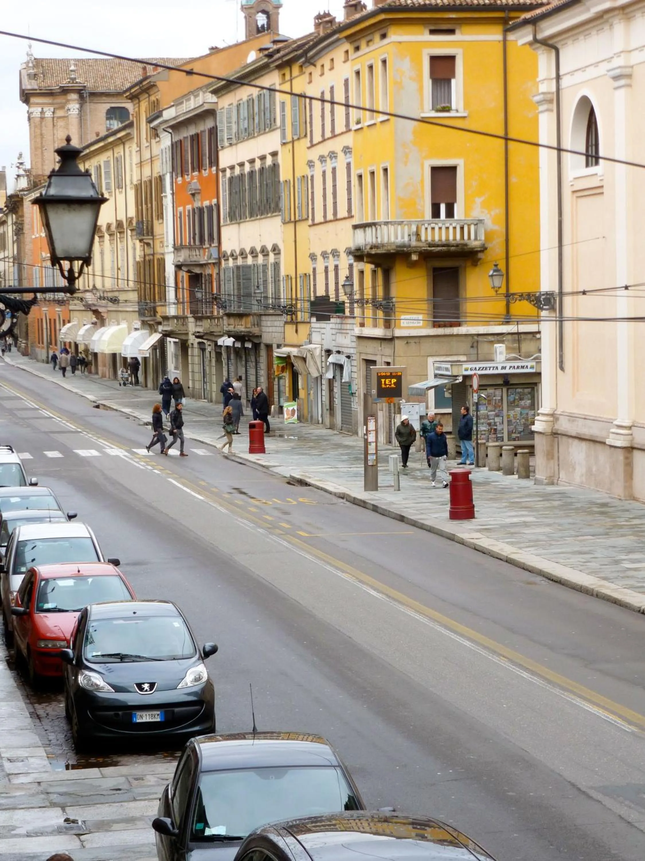 Facade/entrance in Parizzi Suites & Restaurant