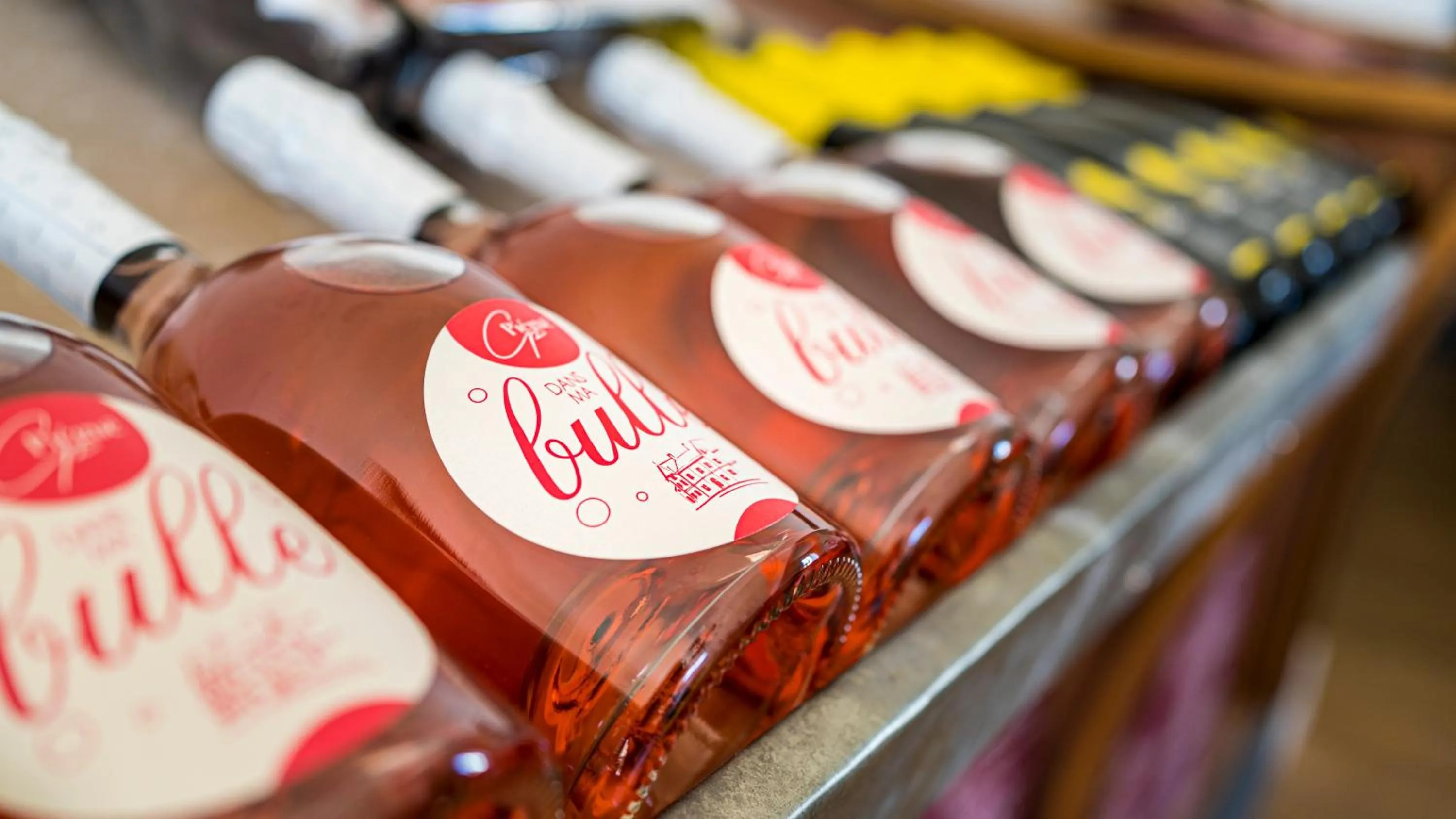 Alcoholic drinks in Vignoble Château Piéguë - winery