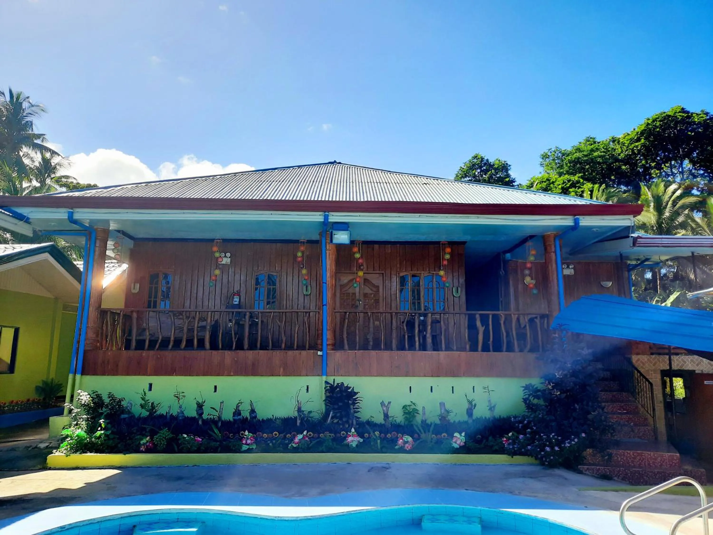 Property building in Villa Corrales Homestay