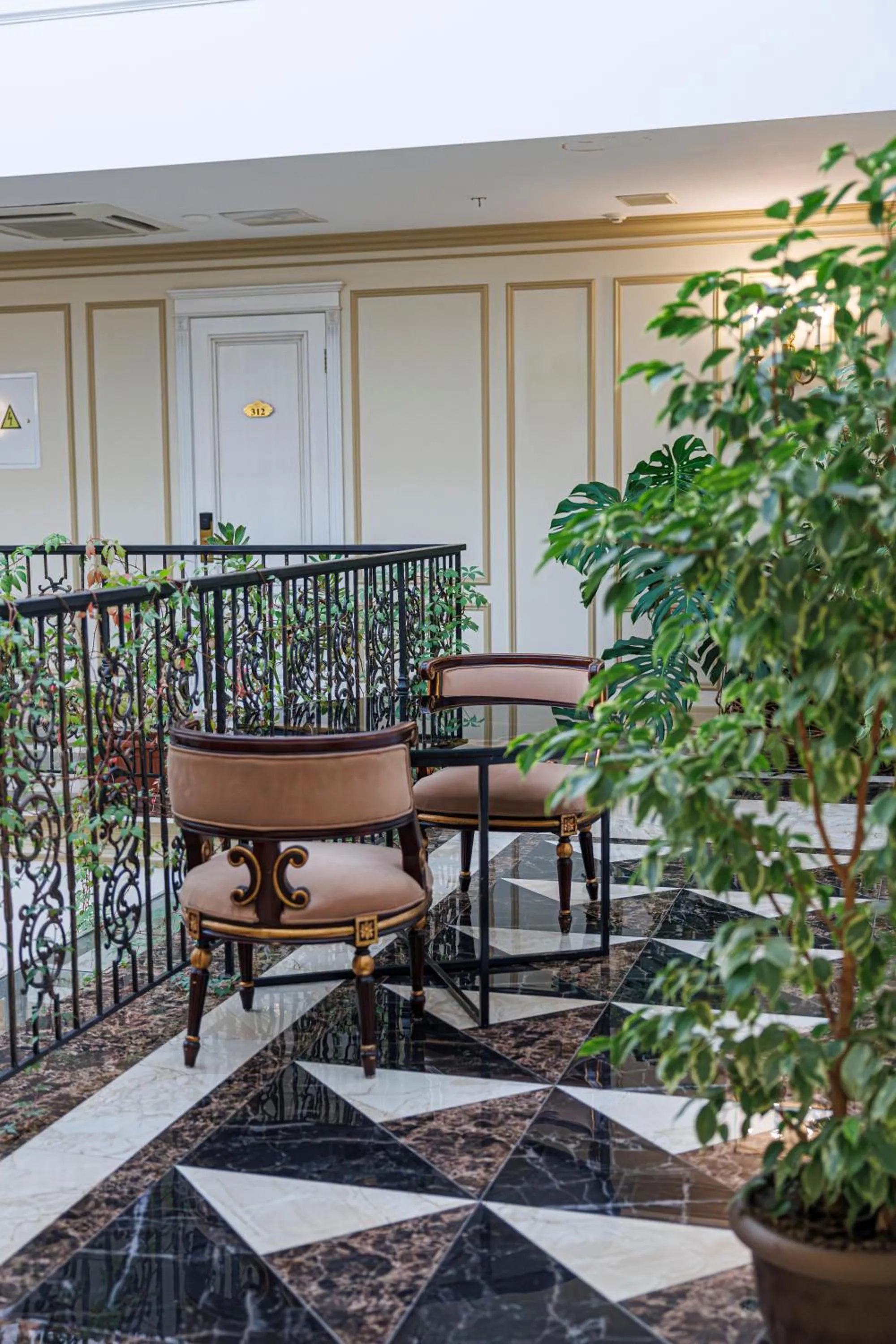 Property building in Royal BV