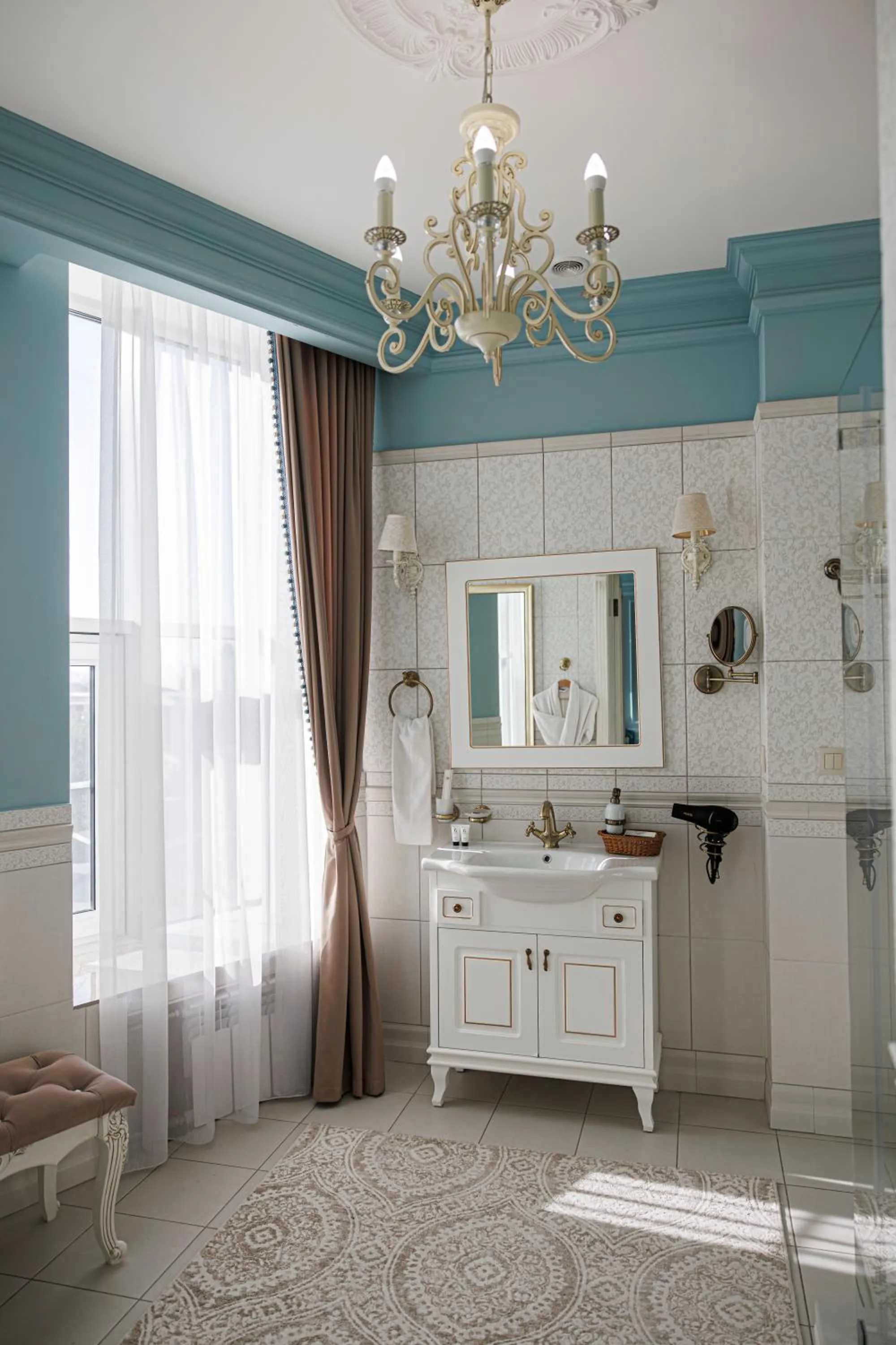 Bathroom in Royal BV