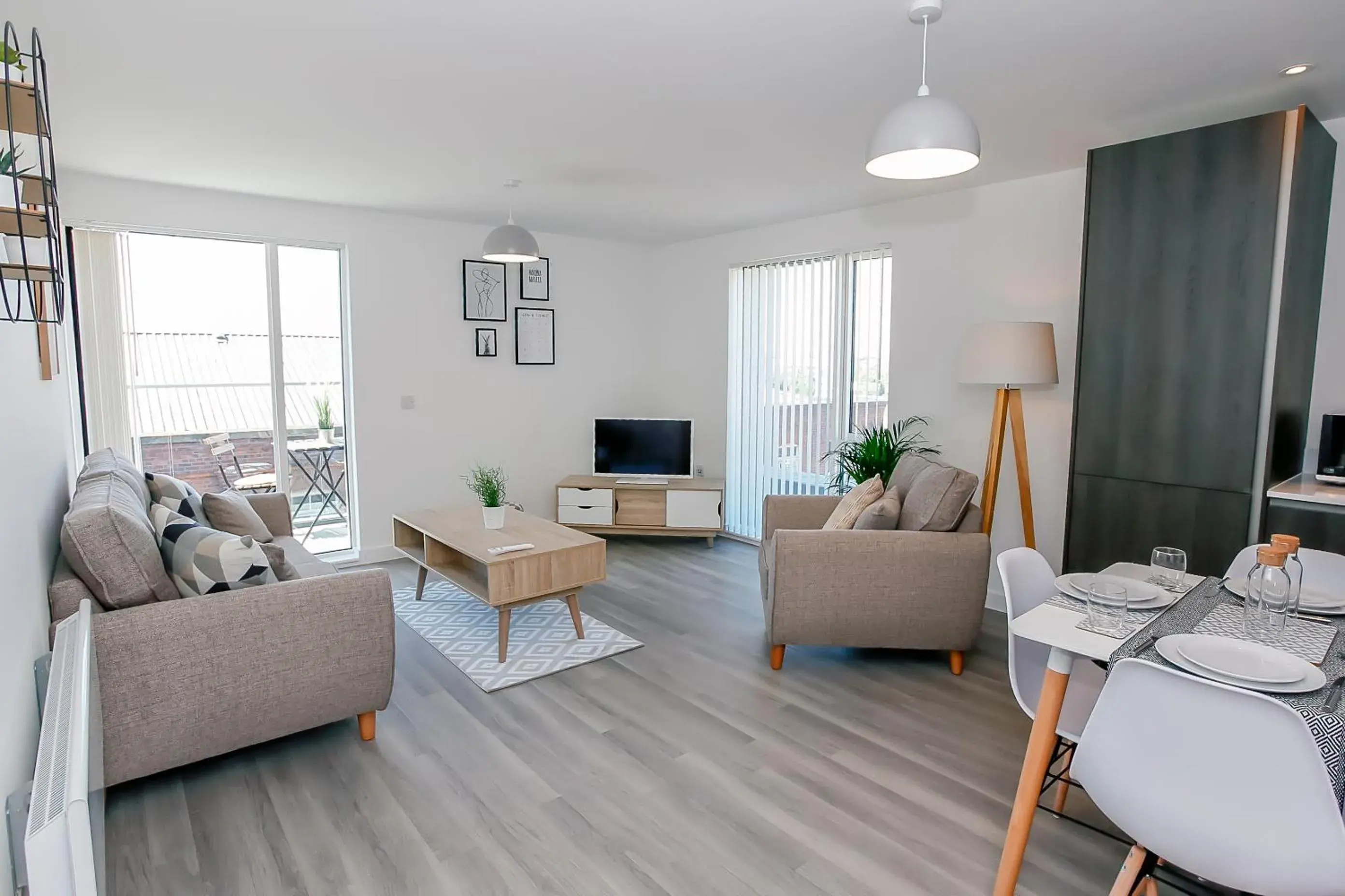 Hilltop Serviced Apartments- Northern Quarter Hilltop Serviced Apartments- Northern Quarter