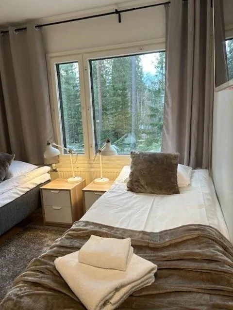 Bed in Hotelli Lepolampi