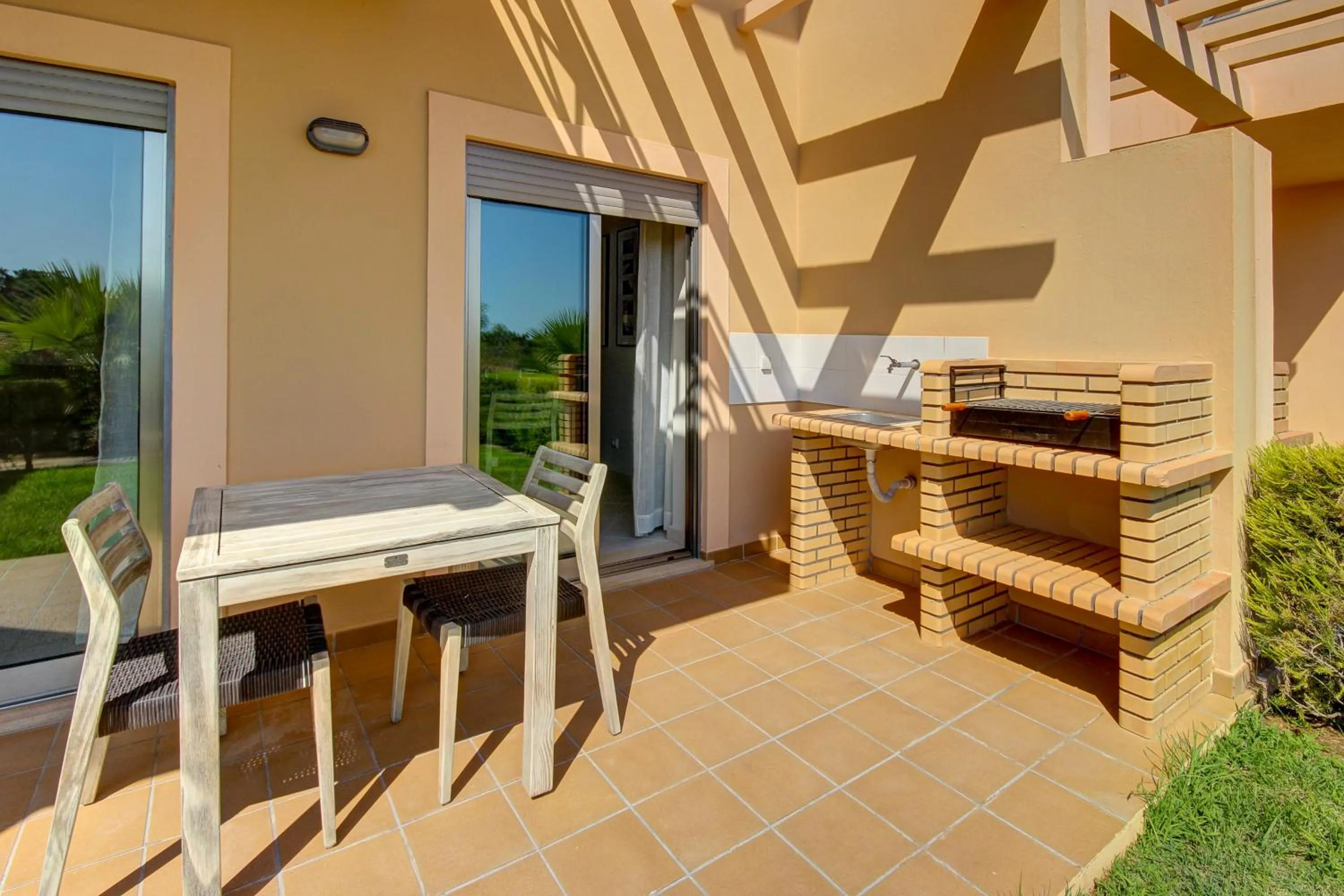 BBQ facilities in Pinheiros da Balaia Villas