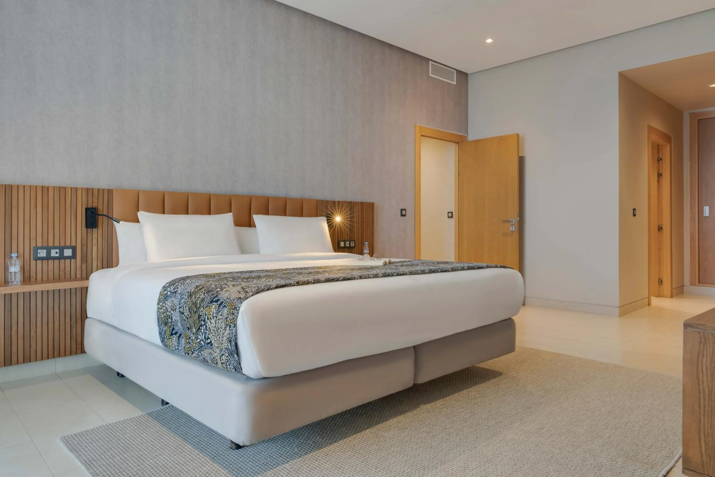 Bedroom, Bed in Pestana Casablanca, Seaside Suites & Residences