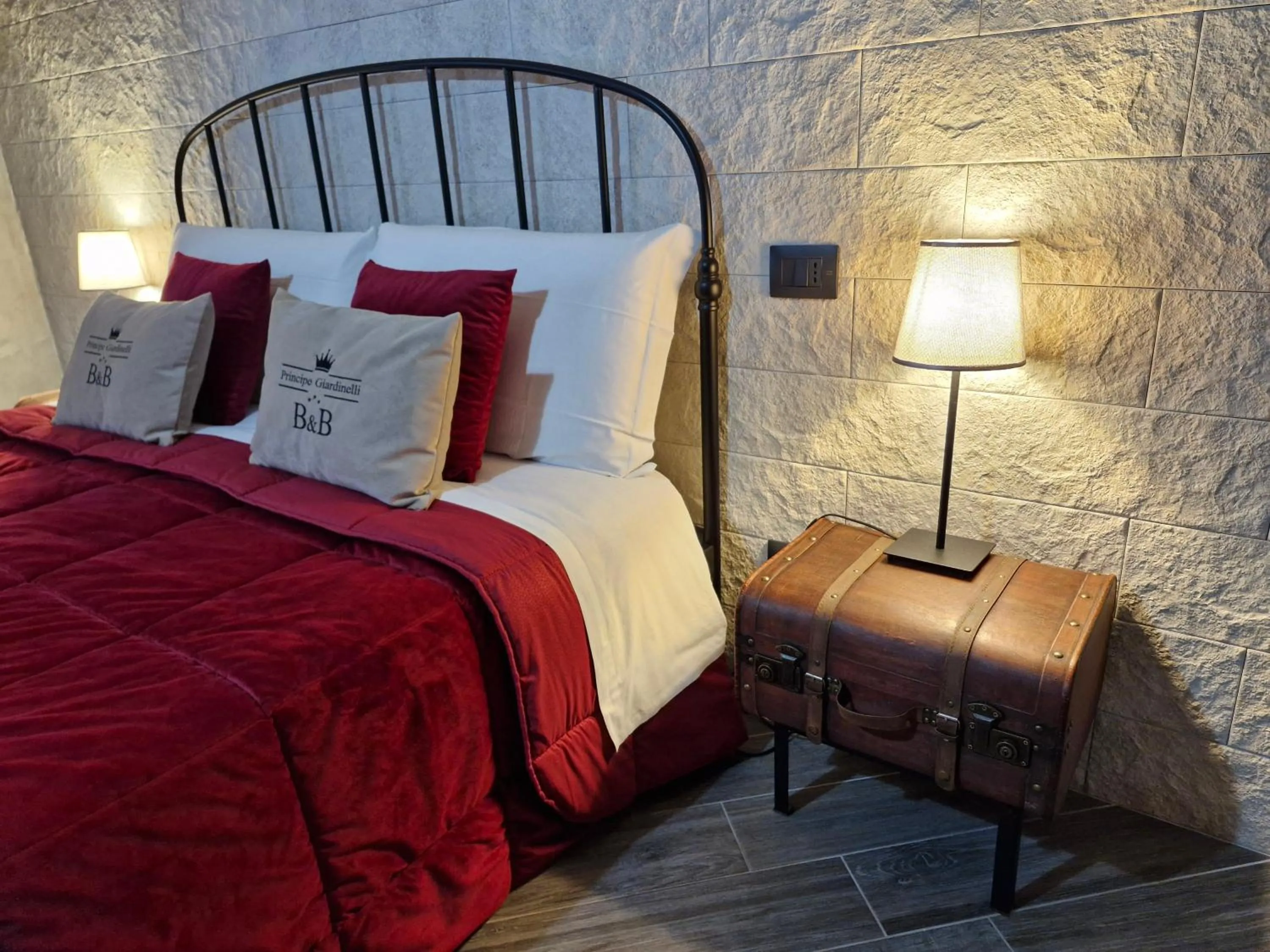 Bedroom, Bed in Principe Giardinelli