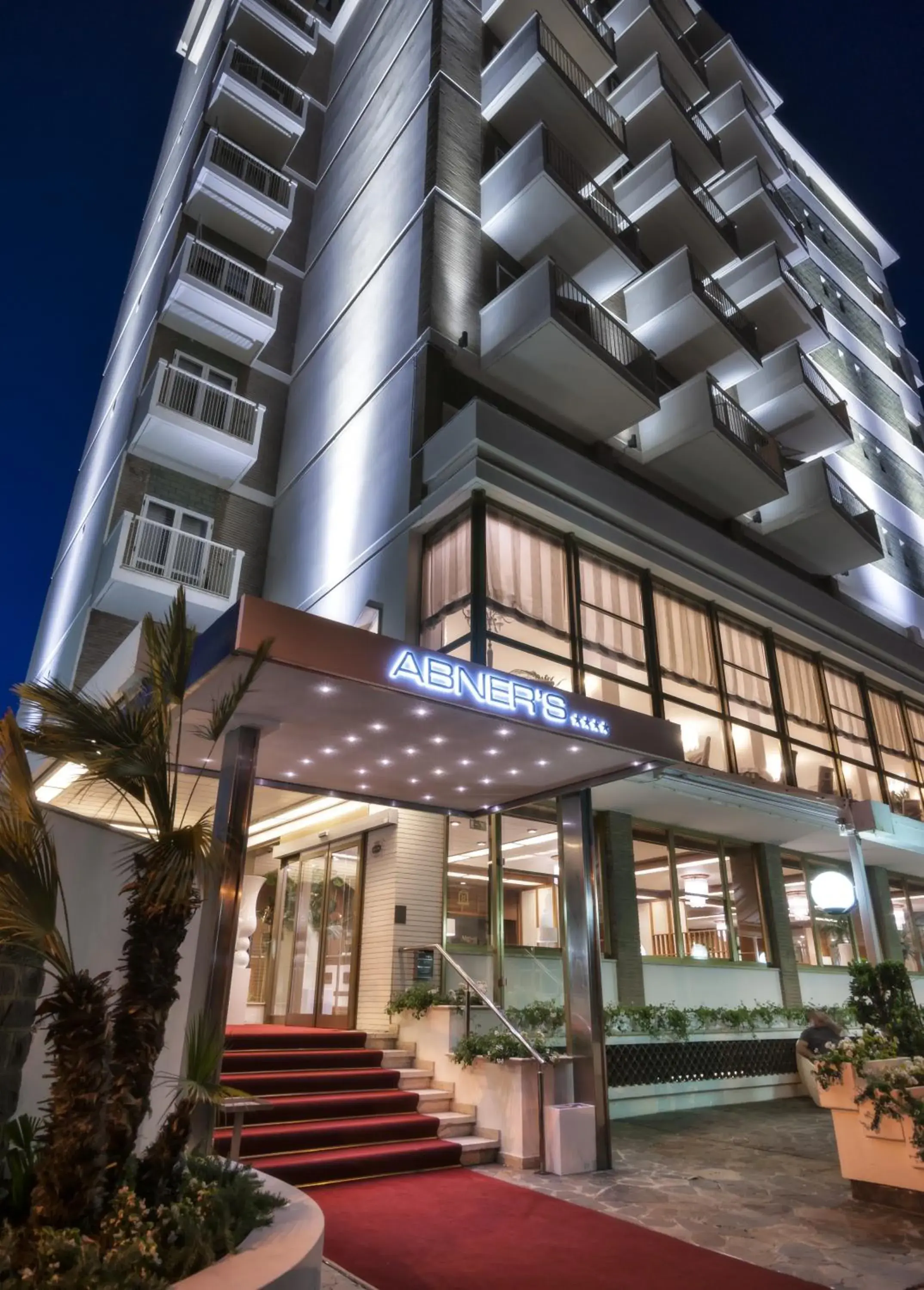 Facade/entrance in Hotel Abner's Facade/entrance in Hotel Abner's