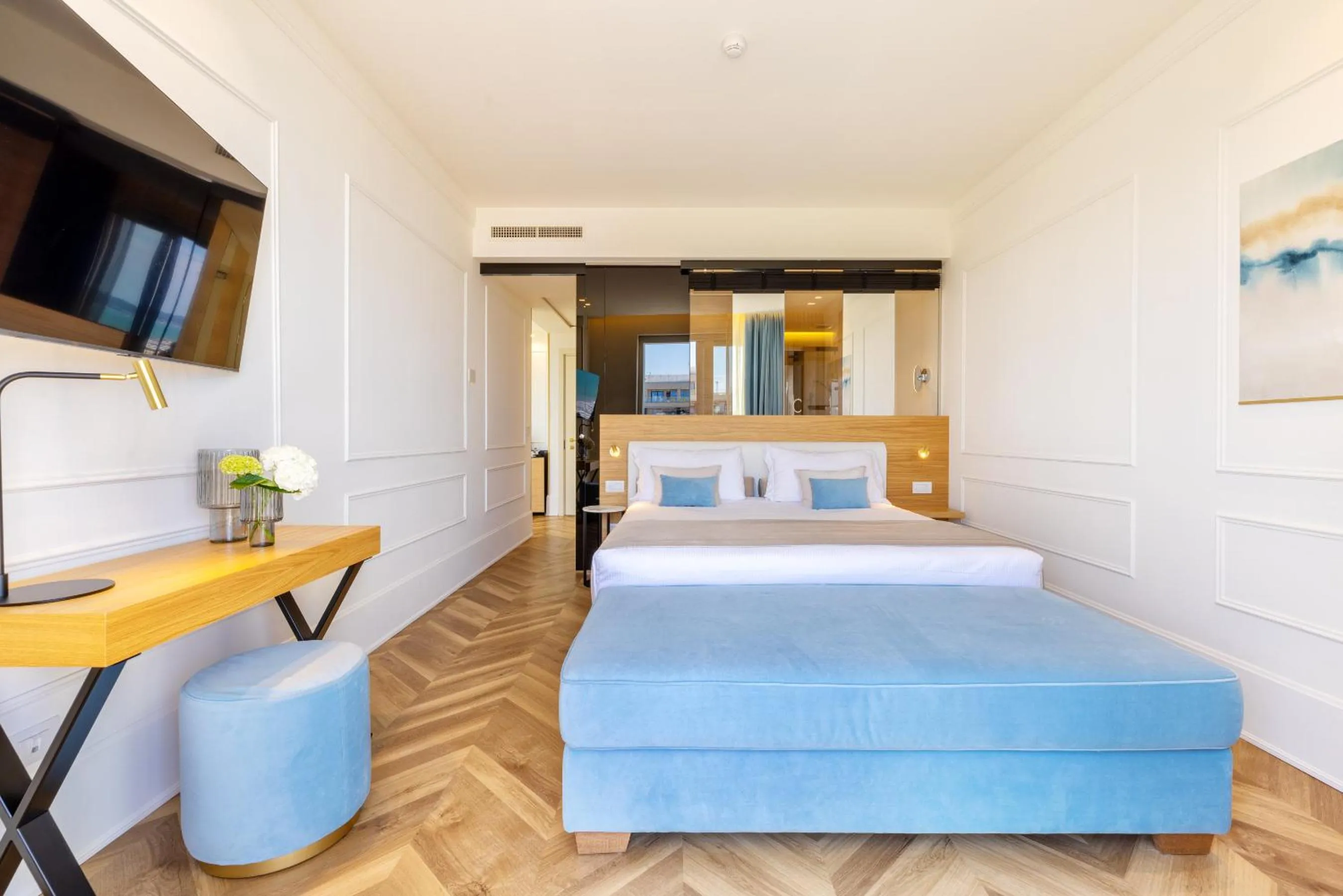 Bed in Hotel Abner's