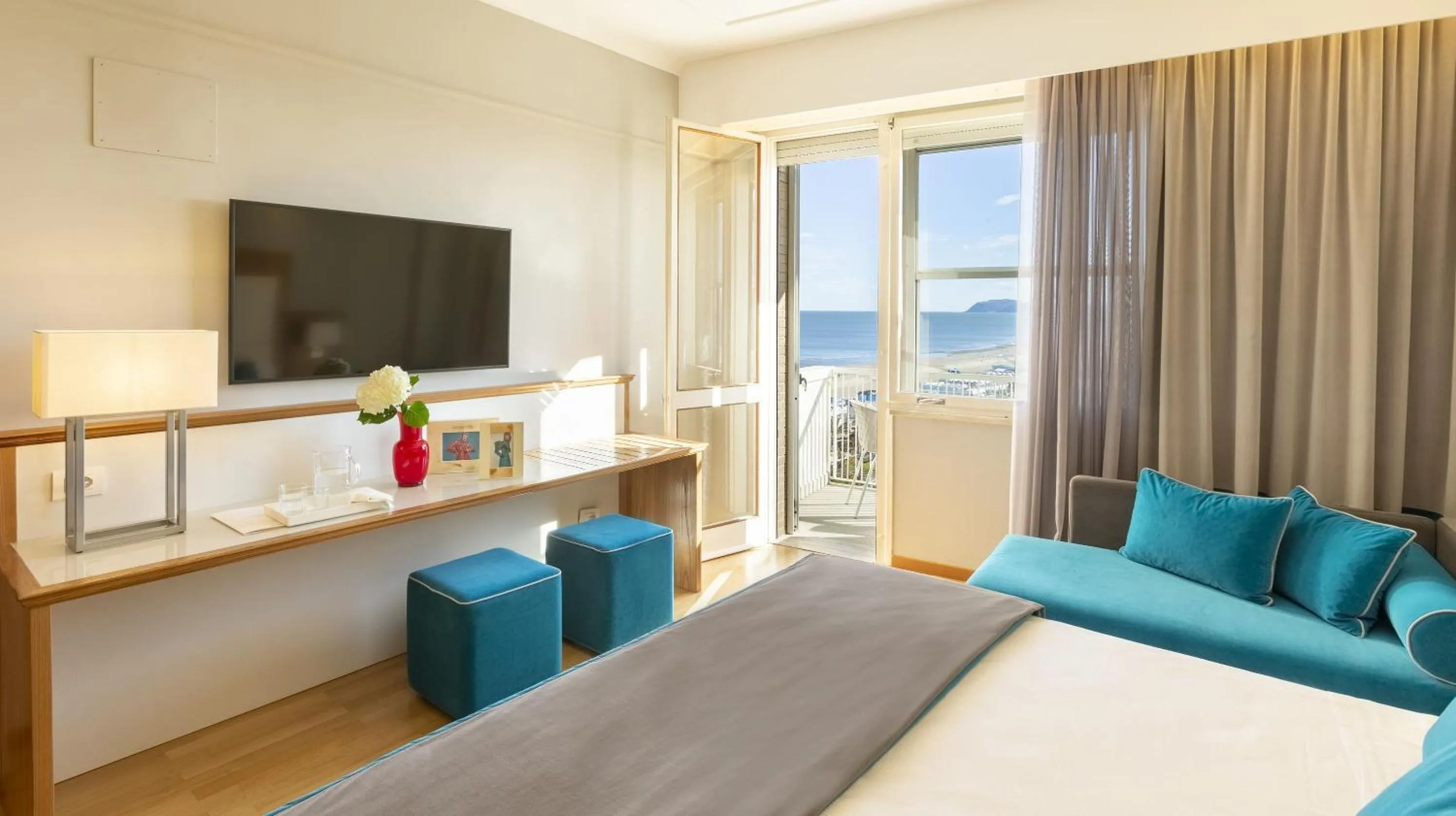 Bedroom, Bed in Hotel Abner's