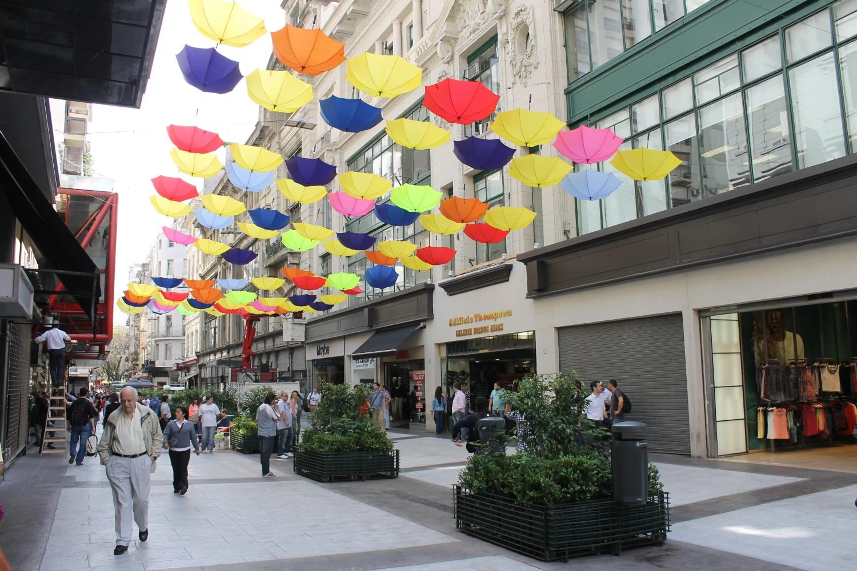 Shopping Area in Hotel Avenida