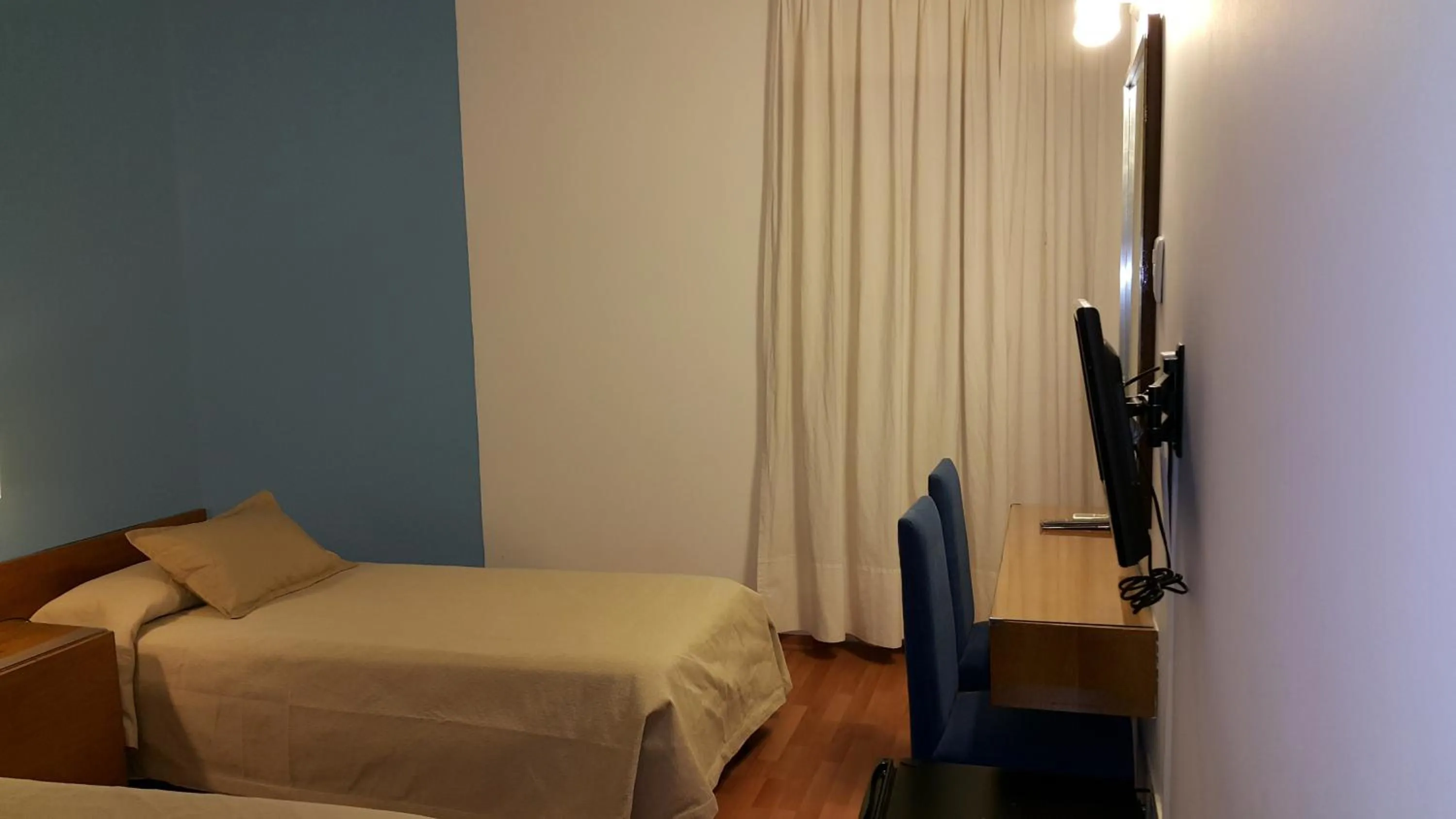 Bed in Hotel Avenida