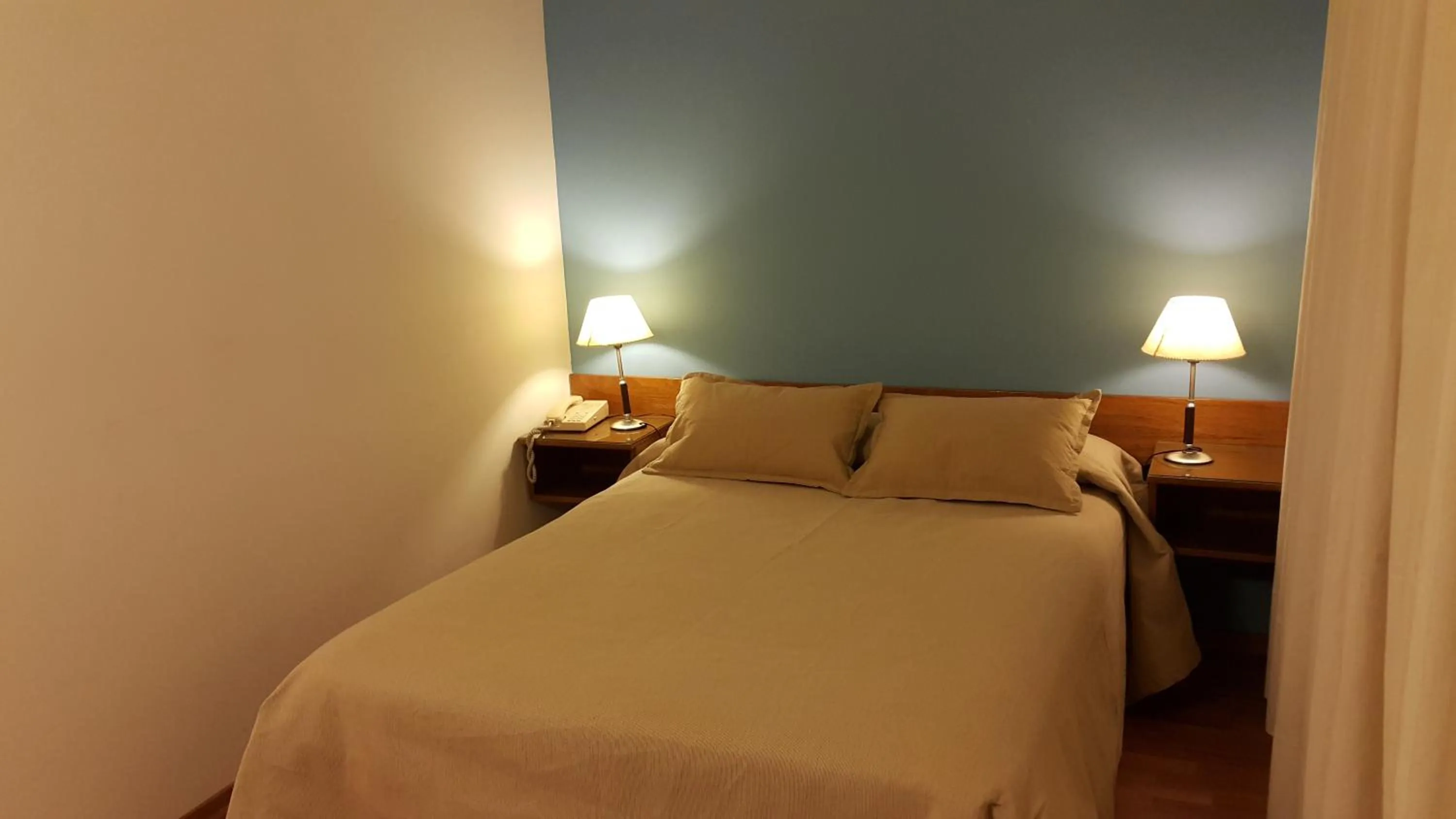 Bed in Hotel Avenida