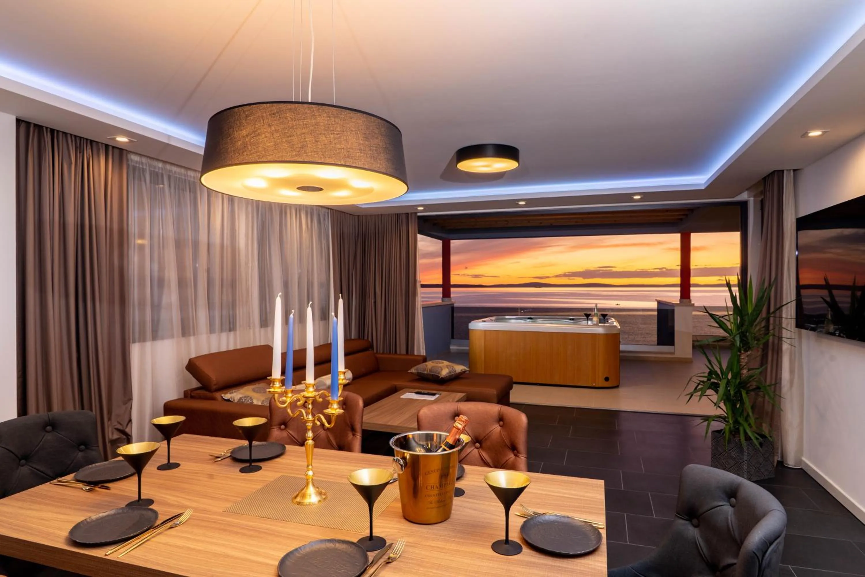 TV and multimedia in VIPo Prestige Apartments