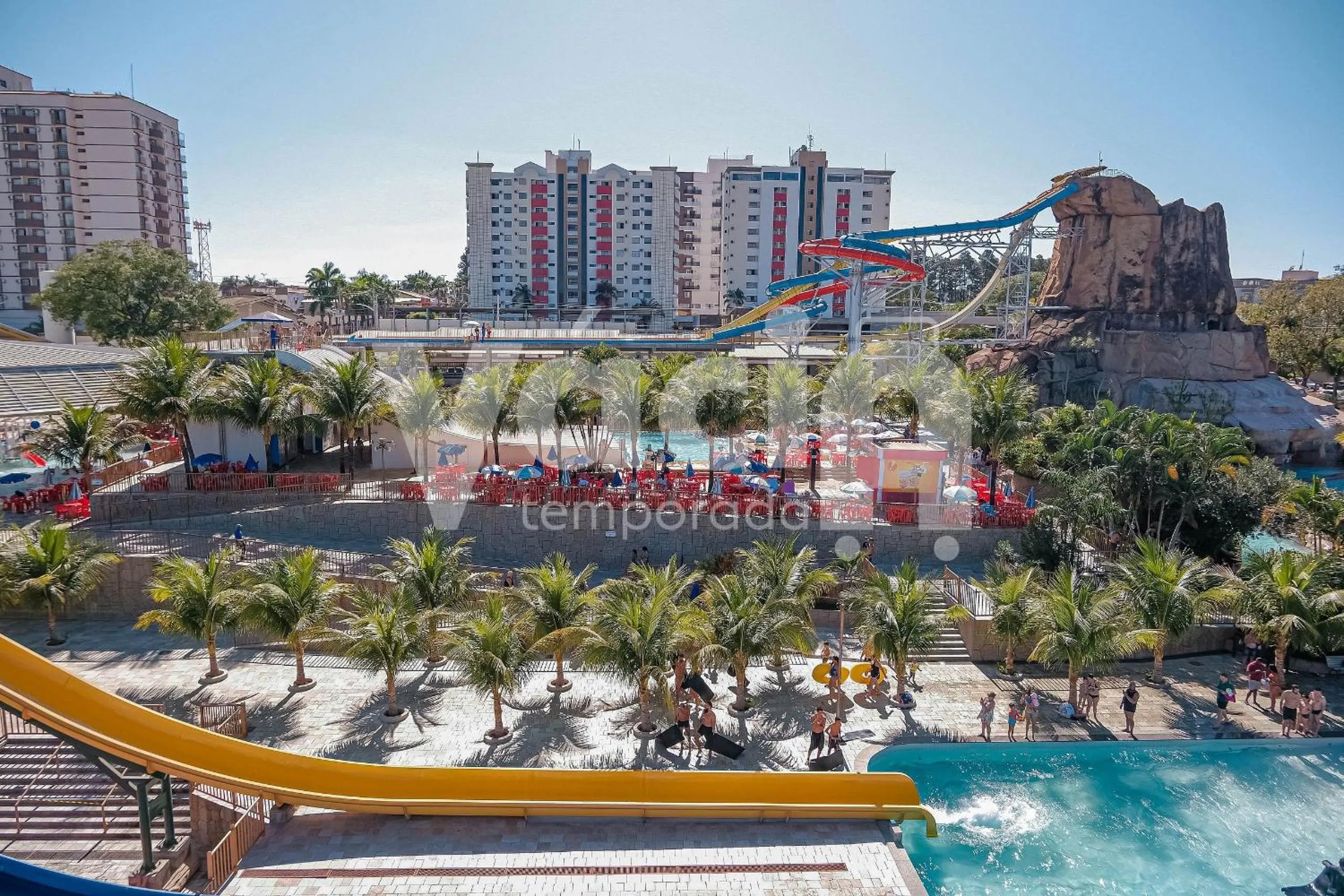 Aqua park in Piazza diRoma - VaciaTemporada