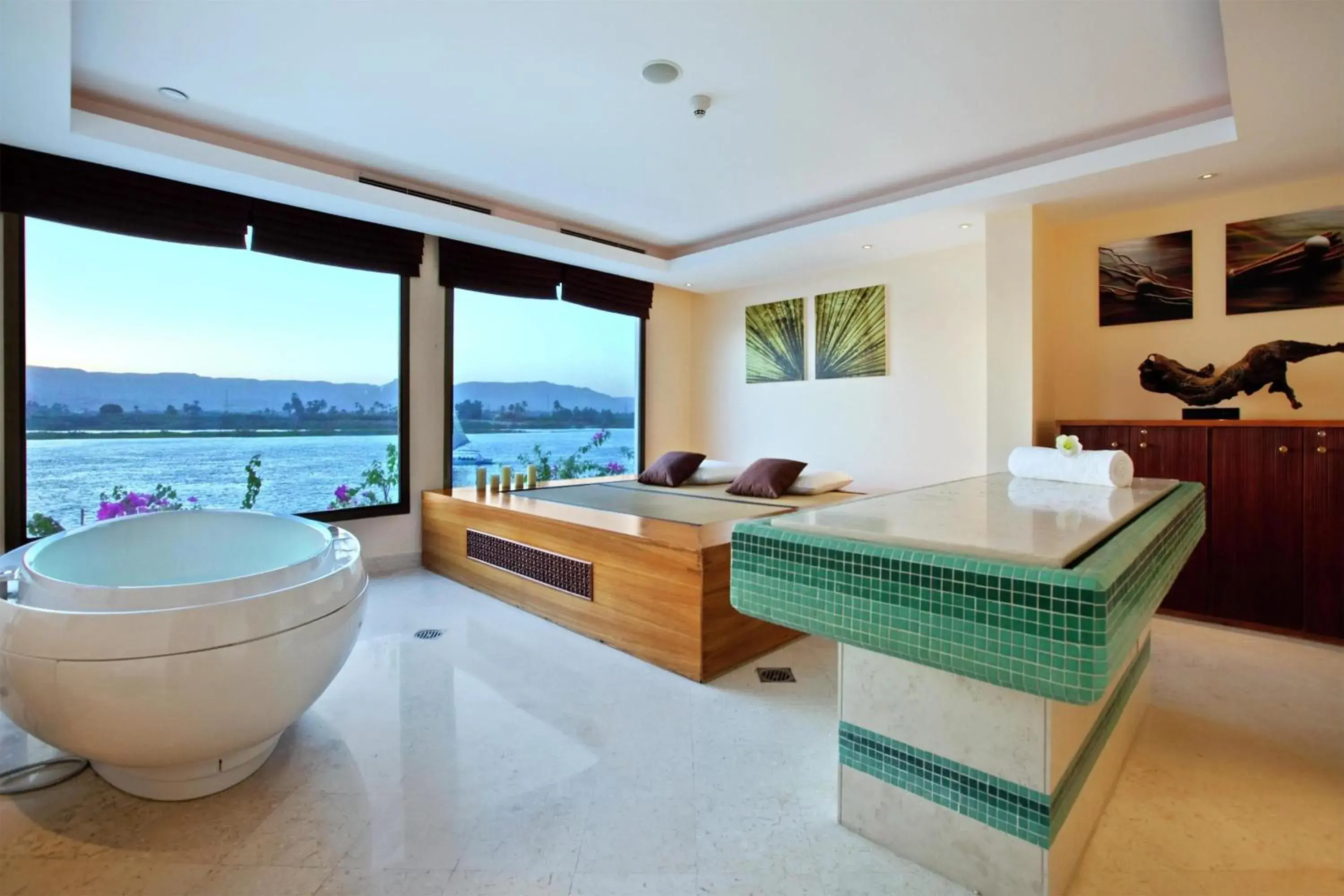 Spa and wellness centre/facilities in Hilton Luxor Resort & Spa Spa and wellness centre/facilities in Hilton Luxor Resort & Spa