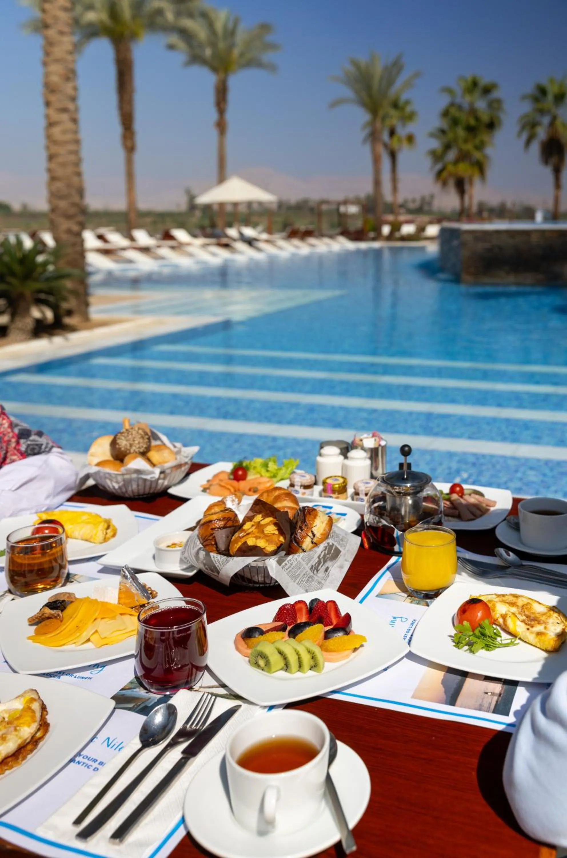Breakfast in Hilton Luxor Resort & Spa